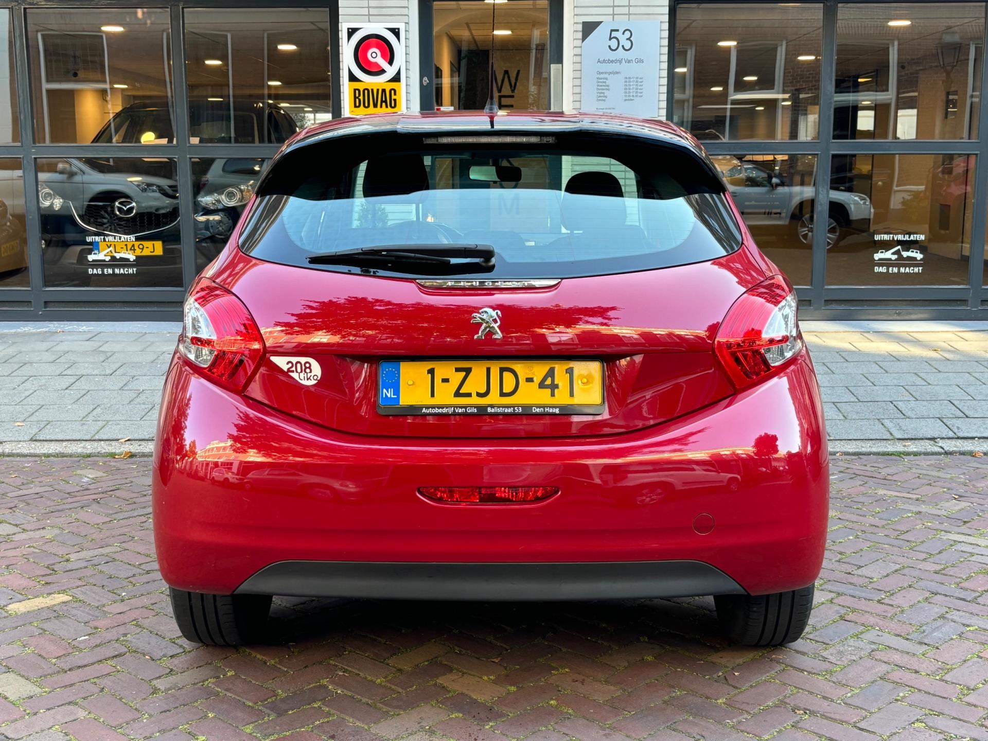 Peugeot 208 1.0 PureTech LIKE | AIRCO | CRUISE CONTROL | NAVIGATIE | BLUETOOTH |