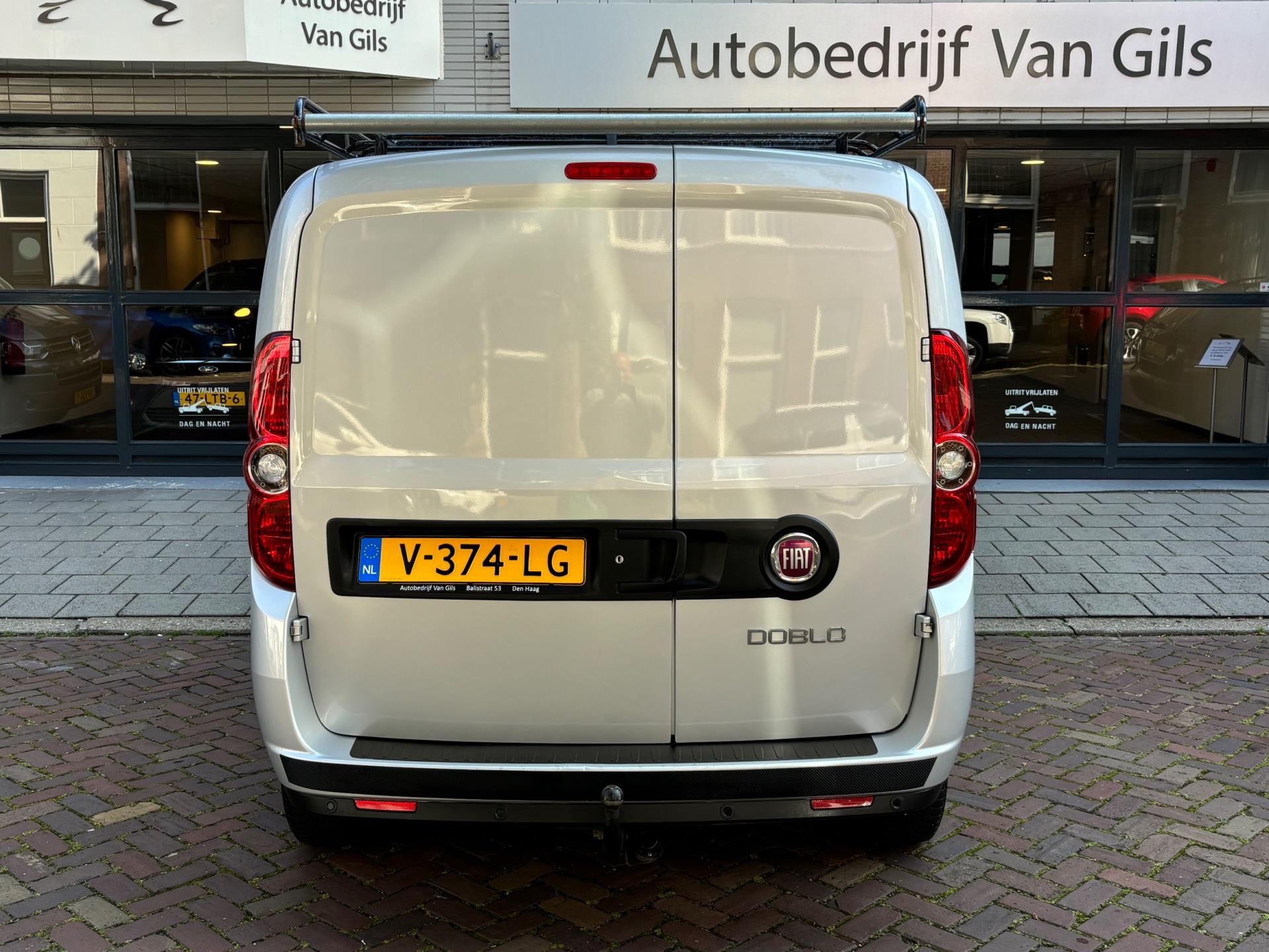 Fiat Doblò Cargo 1.3 MultiJet | AIRCO | LMV | NAVIGATIE | TREKHAAK | IMPERIAAL | PDC |