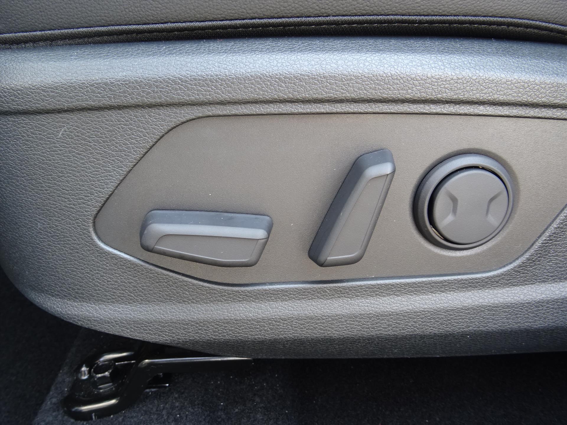 Kia Sportage KIA Sportage 1.6 T-GDi 265pk Plug-In Hybrid AT6 4WD GT-Line I Leverbaar November I