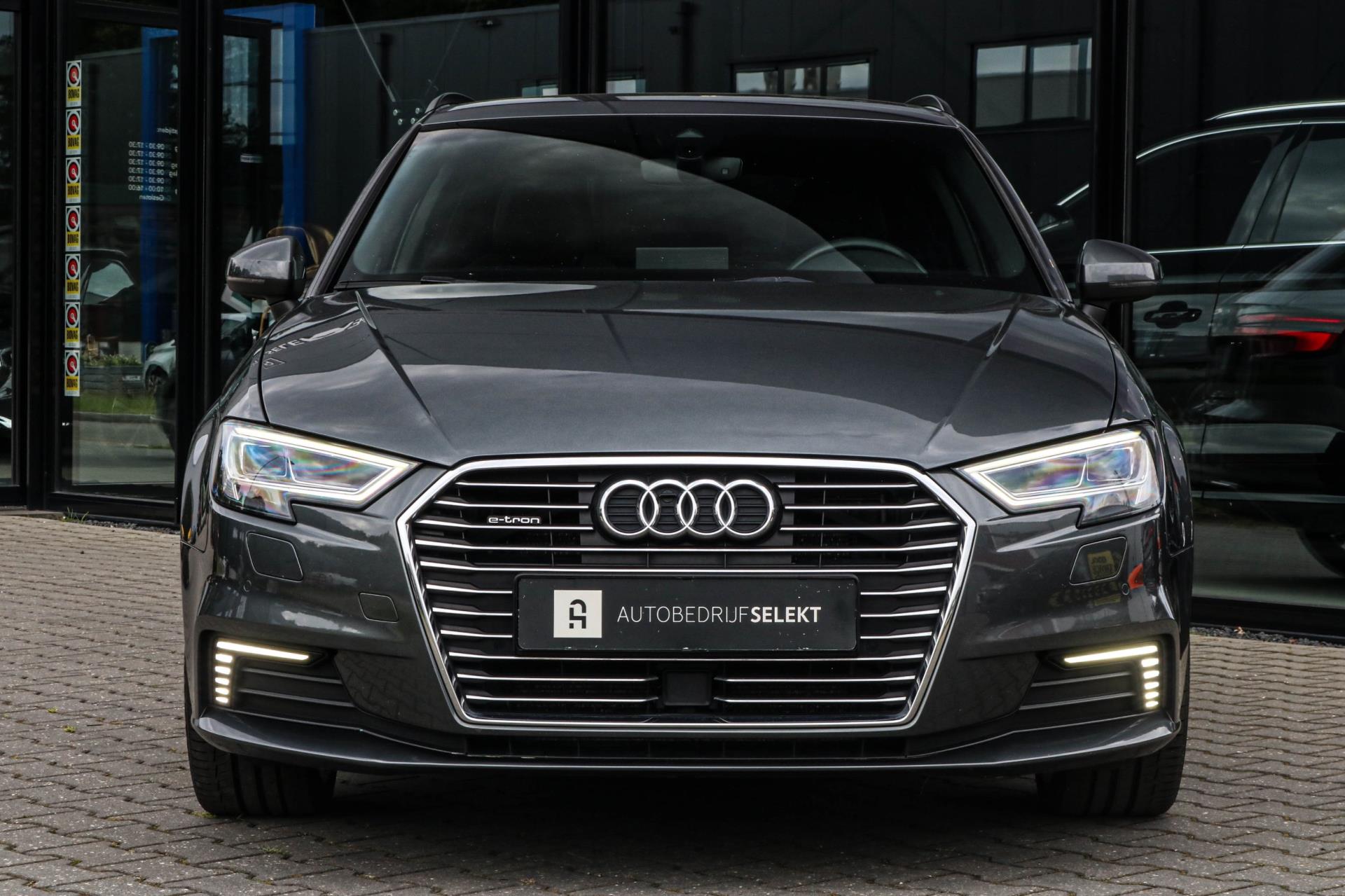 Audi A3 Sportback 40 e-tron S-line – Virtual – Carplay