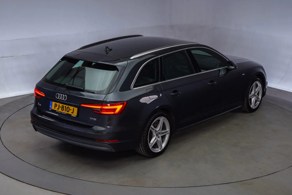 Audi A4 Avant 1.4 TFSI Sport S-line edition [ navigatie lichtmetalen velgen ]