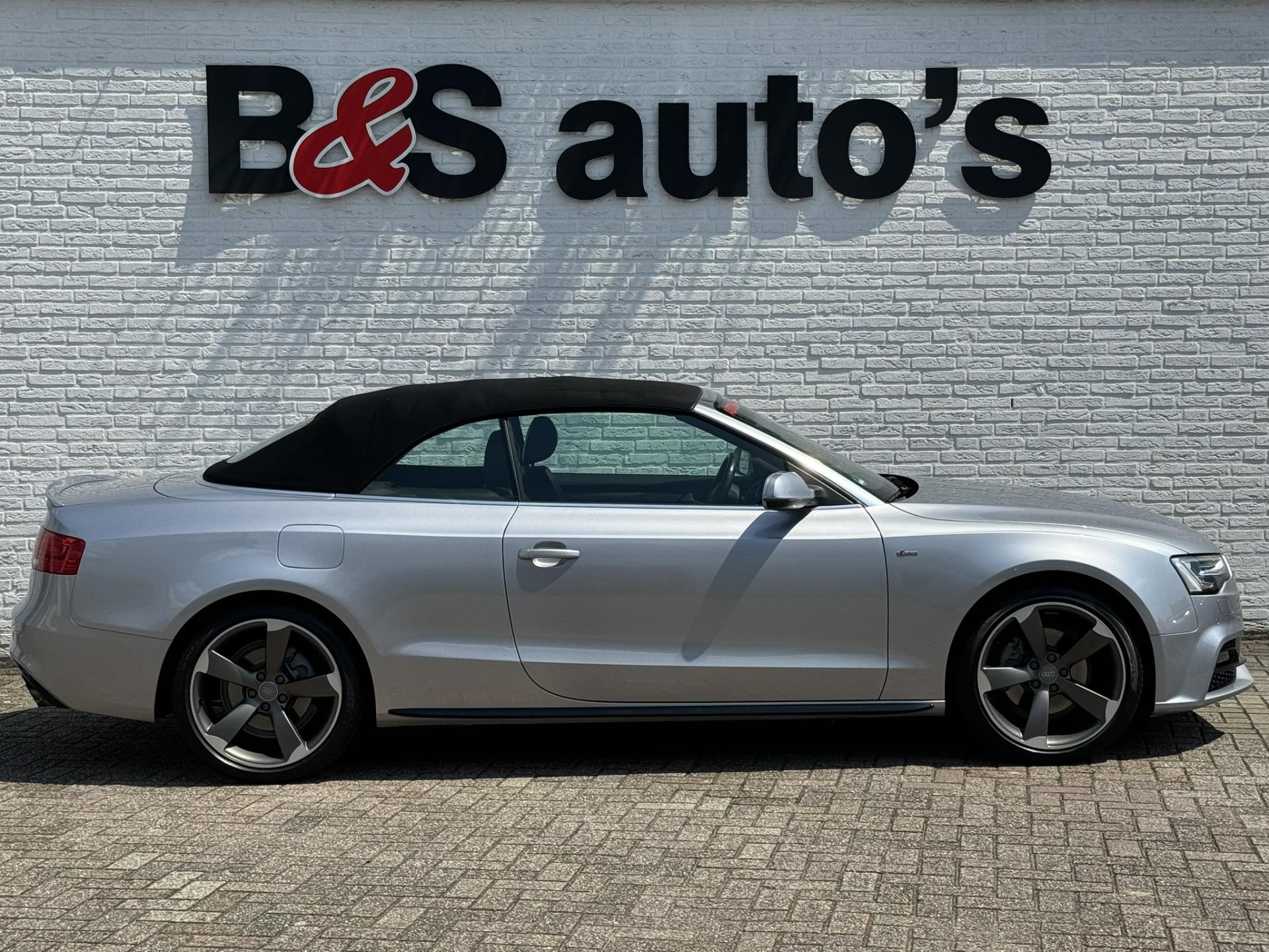 Audi A5 Cabriolet 1.8 TFSI Sport Competition S-line Topstaat! Elektrisch verwarmd + gekoeld Leder Trekhaak afneembaar