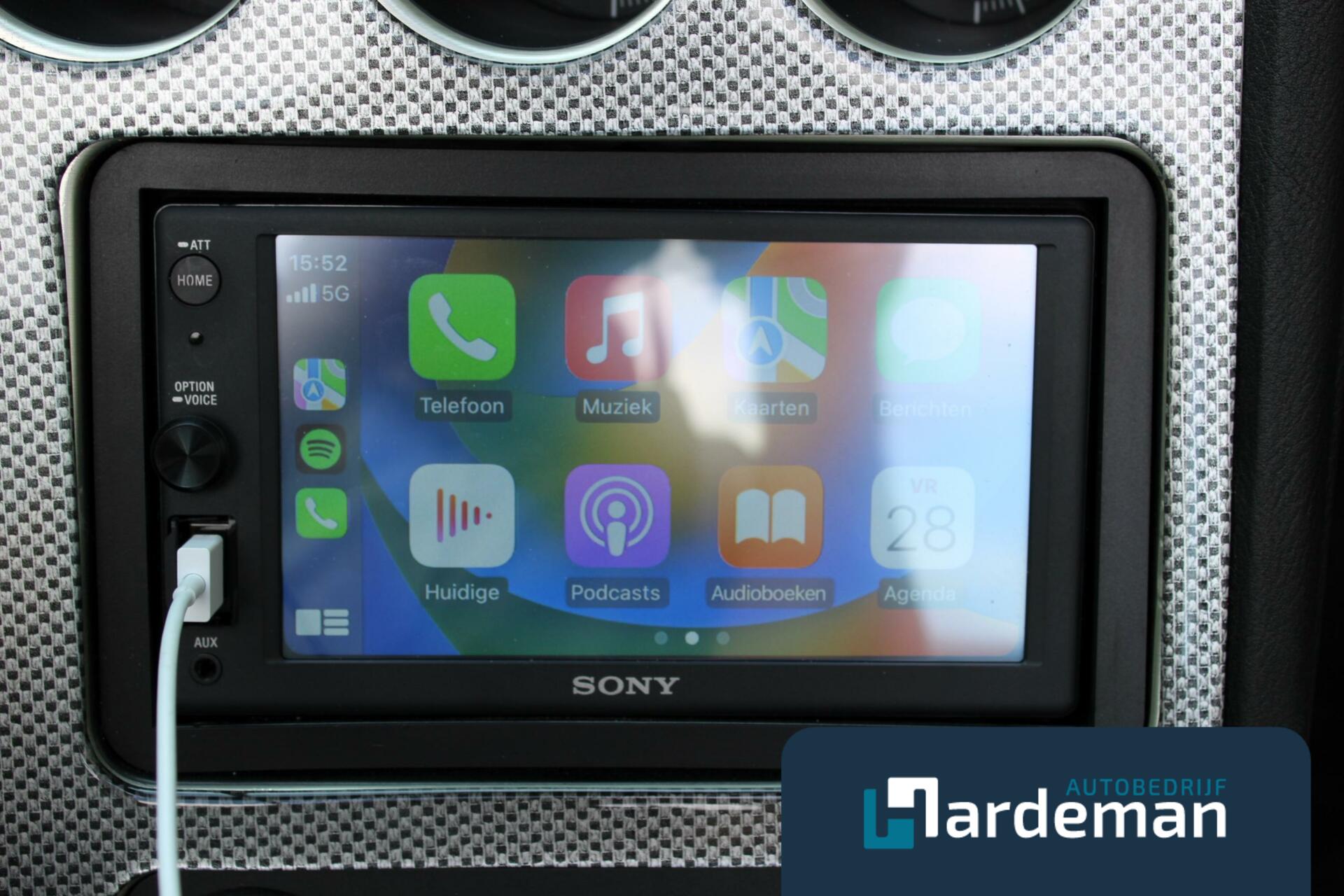 Alfa Romeo Spider 2.2 JTS Carplay Leder