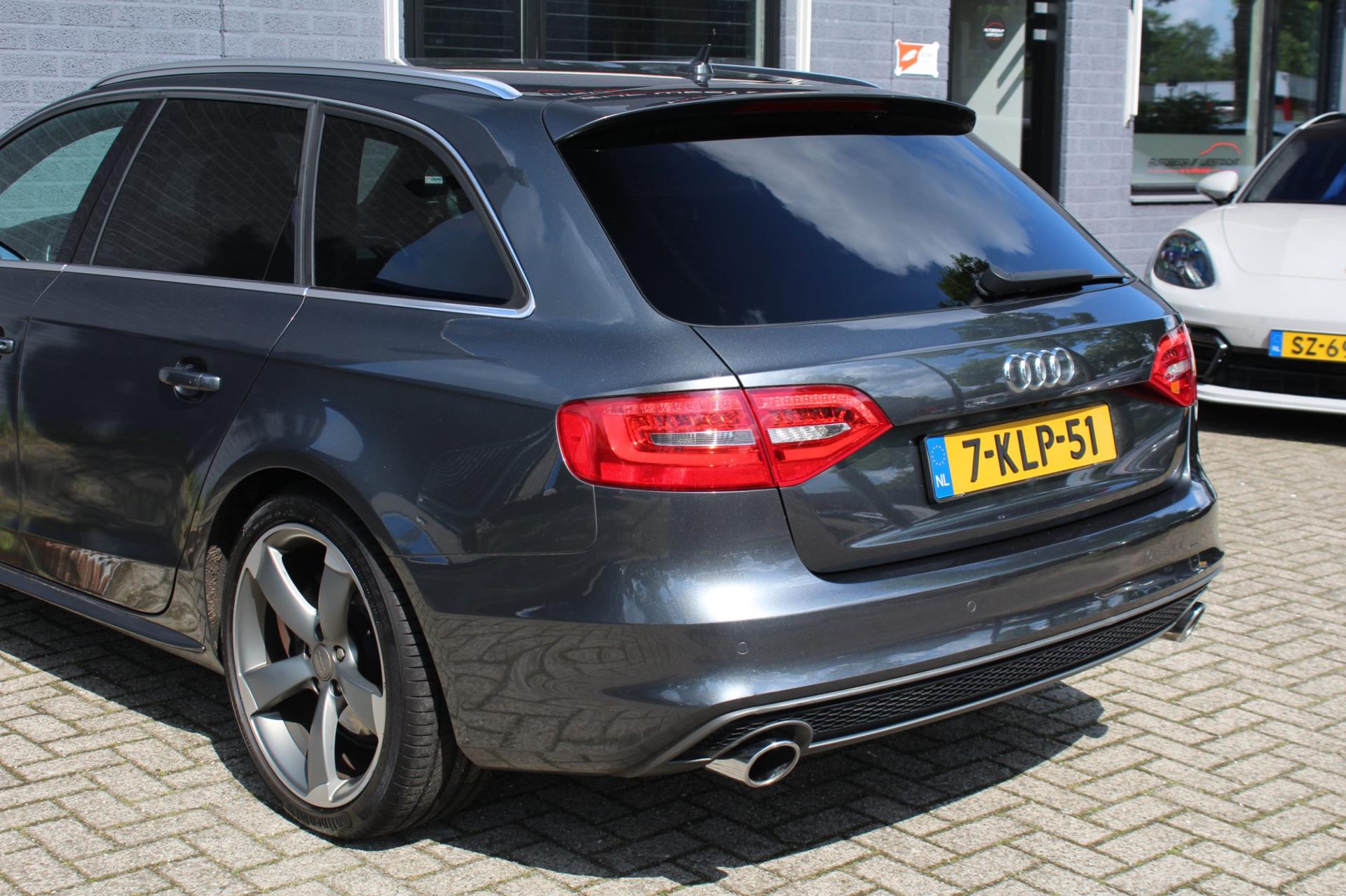 Audi A4 Avant 2.0 TFSI quattro S Edition 211pk 3x S line NAP