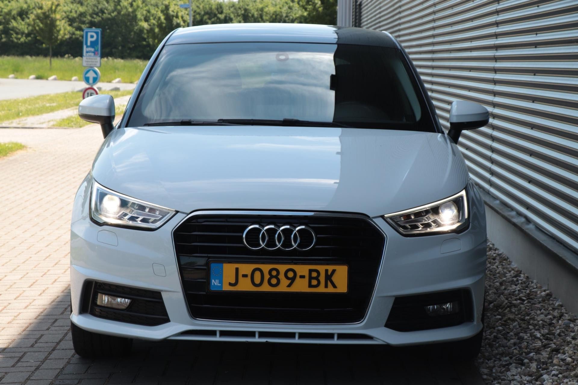 Audi A1 Sportback 1.0 TFSI Sport | S-Line – PDC – Facelift – Mooie auto!