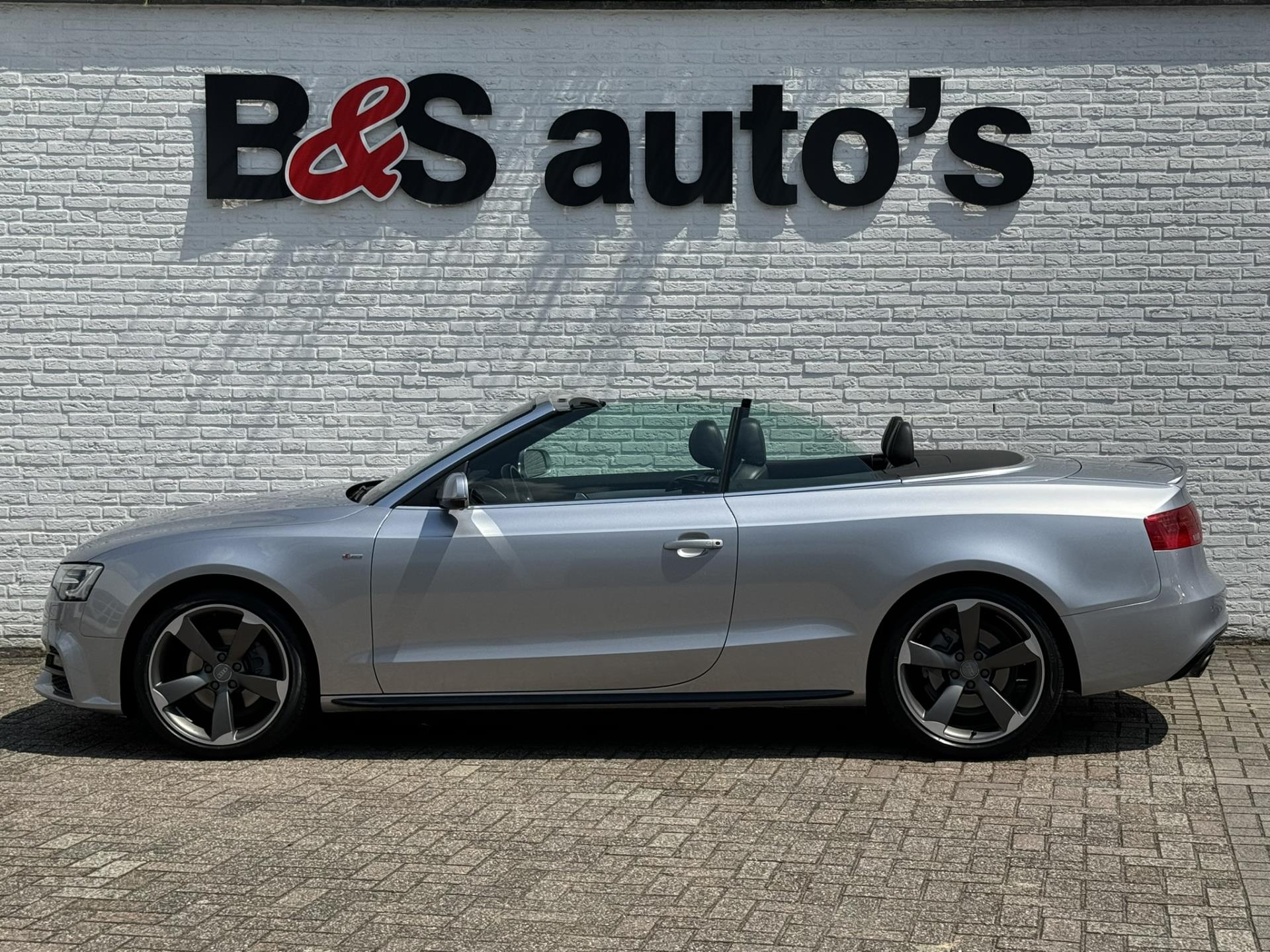 Audi A5 Cabriolet 1.8 TFSI Sport Competition S-line Topstaat! Elektrisch verwarmd + gekoeld Leder Trekhaak afneembaar