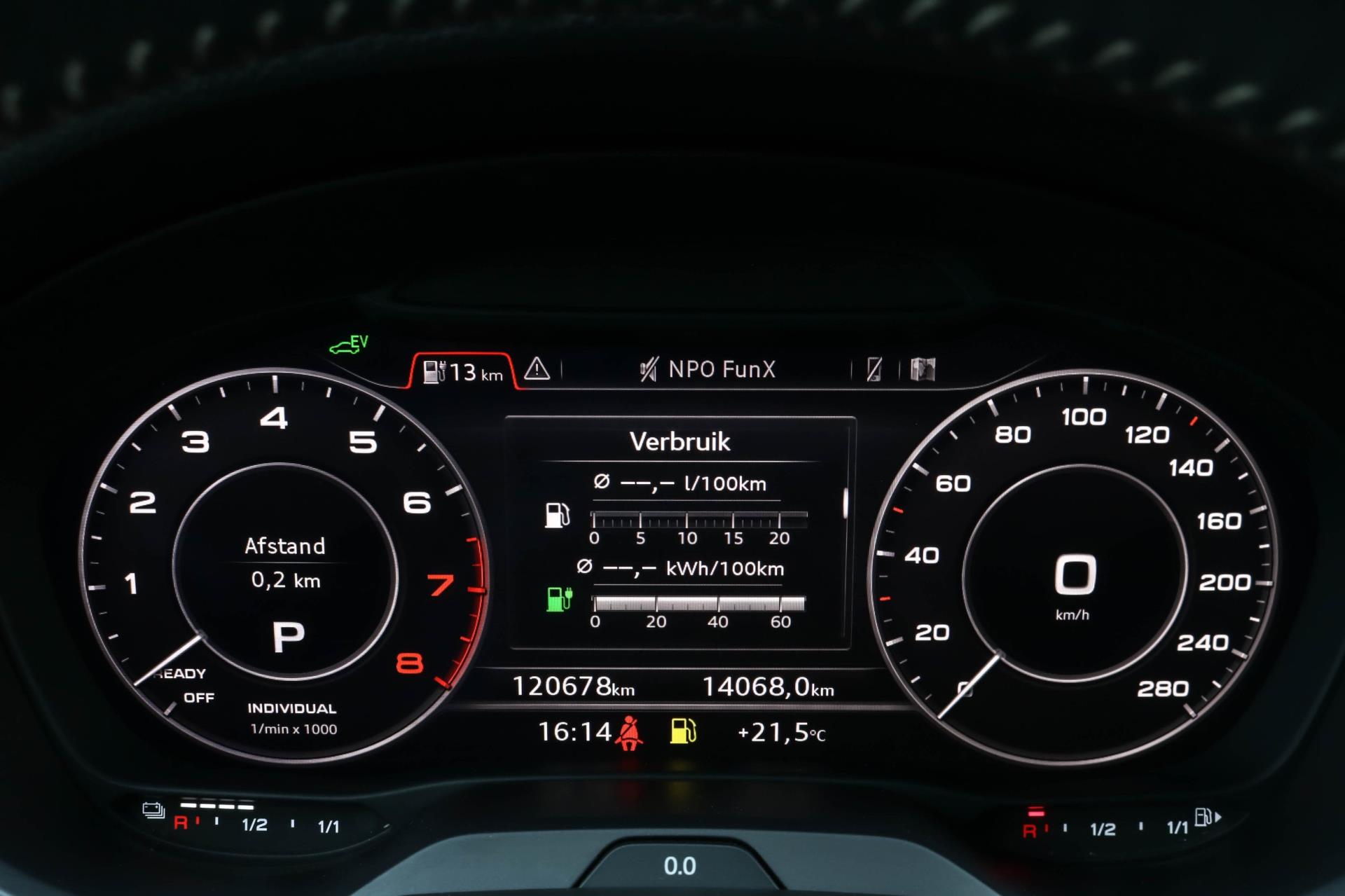 Audi A3 Sportback 40 e-tron S-line – Virtual – Carplay