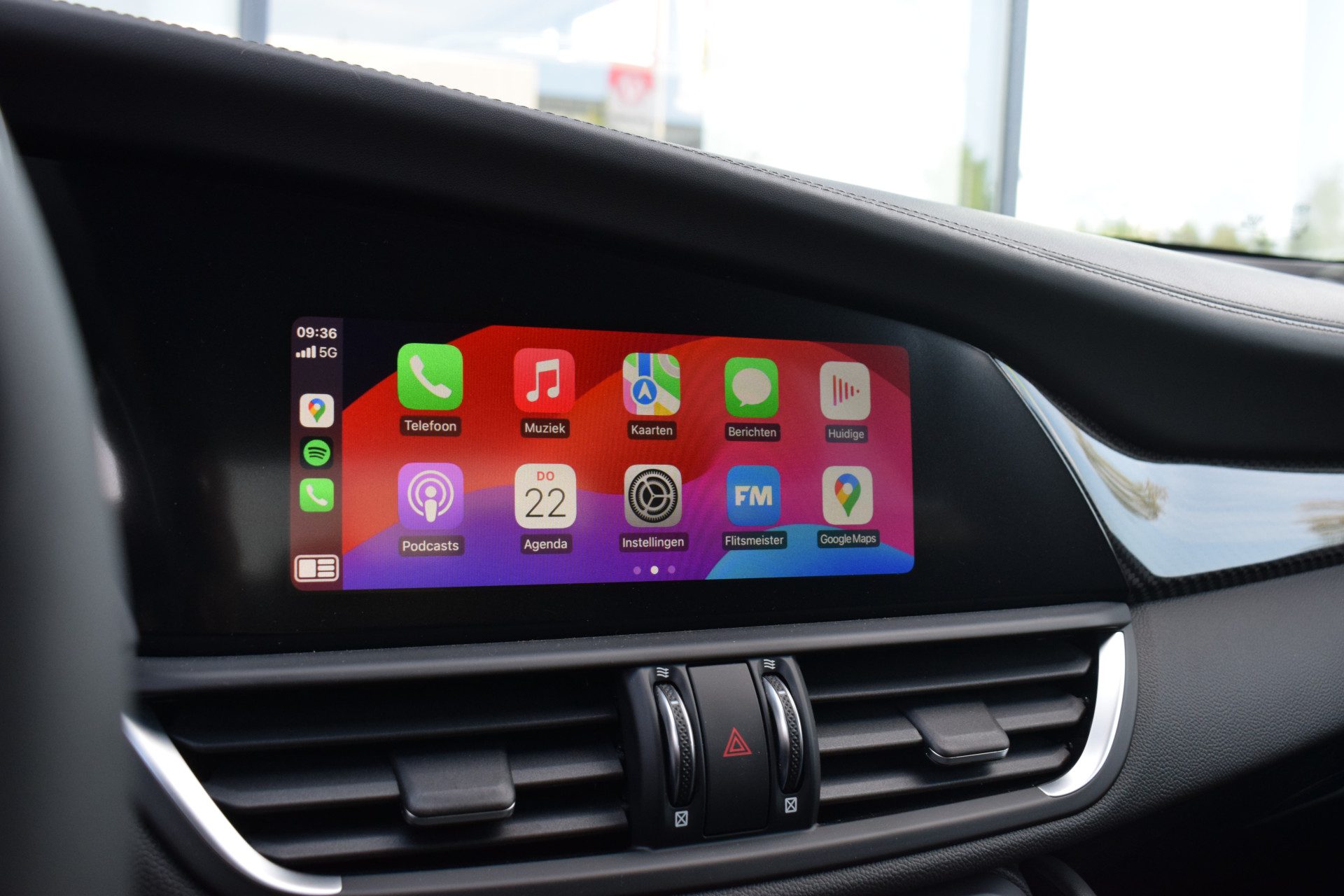 Alfa Romeo Giulia 2.0 T AWD Veloce Carbon | Apple CarPlay | H/K | Stoelverw. | Adapt Cruise