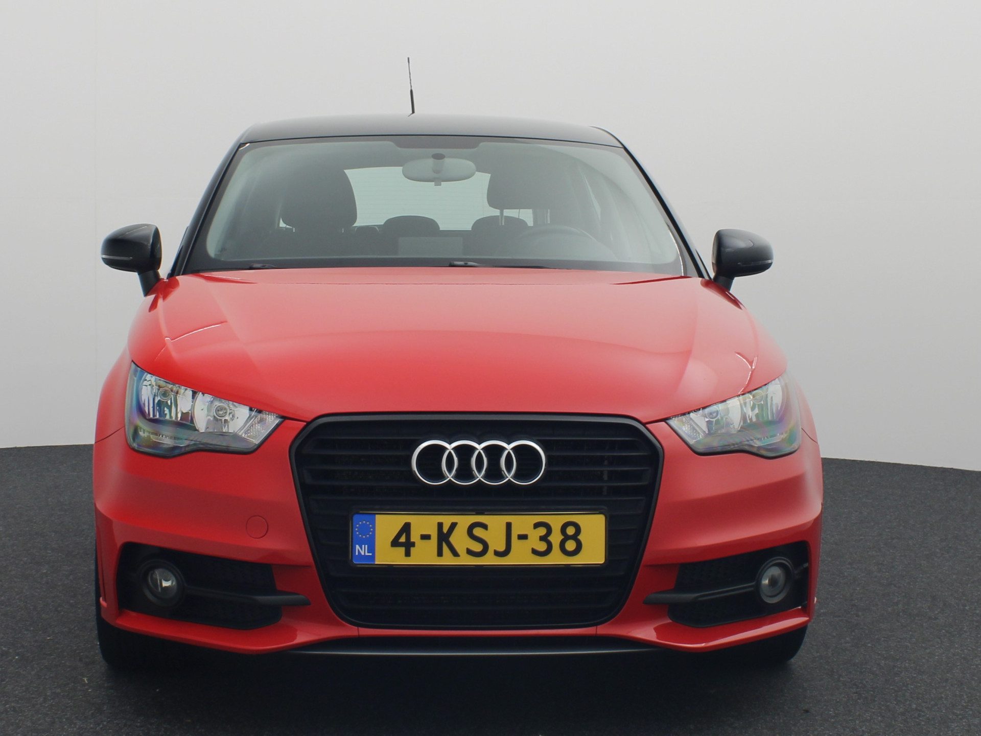 Audi A1 Sportback 1.2 TFSI Admired S-LINE / AIRCO / NAVI / BLUETOOTH / CRUISE / 5PERS / ELEK RAMEN / NL-AUTO