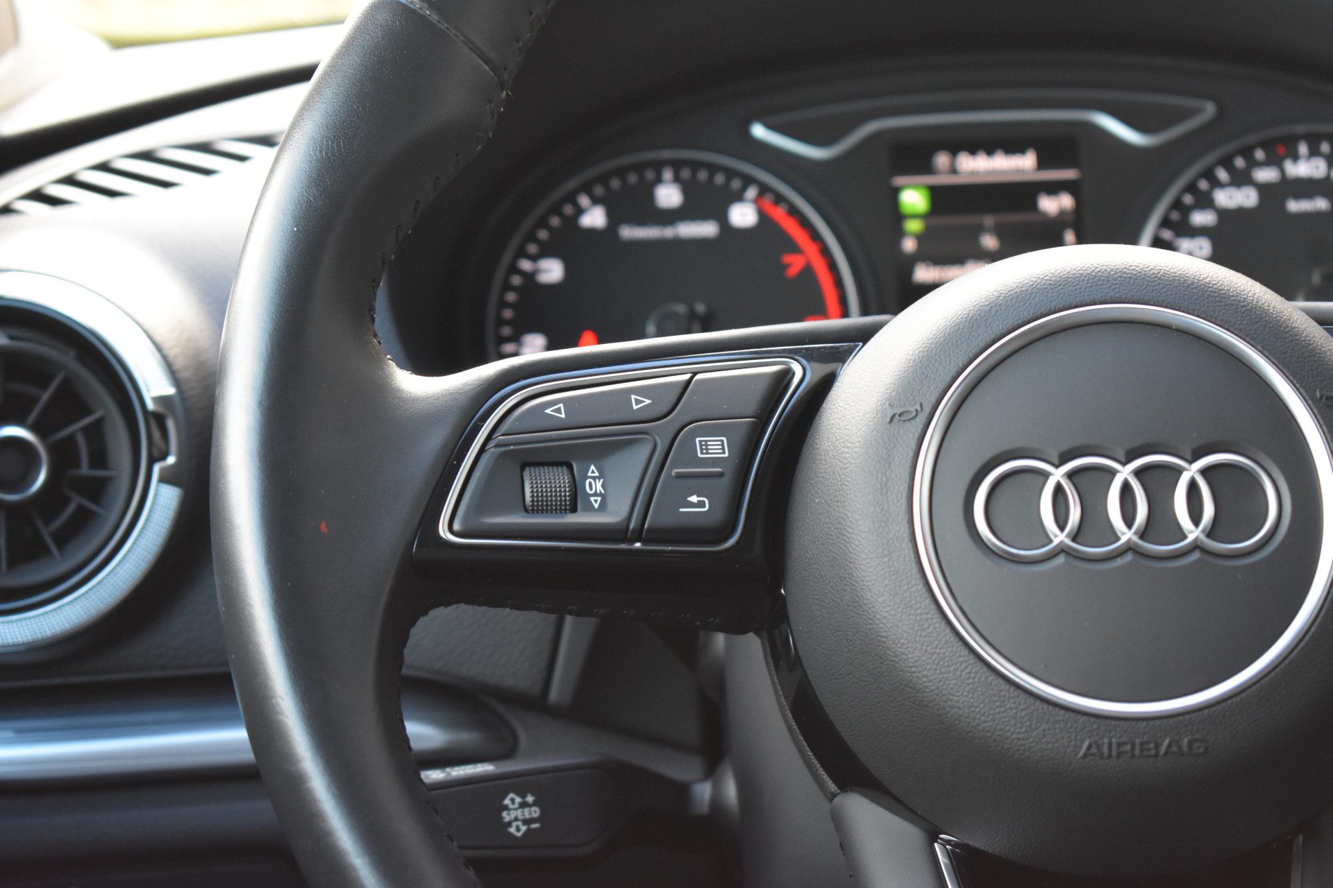 Audi A3 Sportback 30 g-tron Advance LED | Carplay | Sportstoelen | Navi | Clima | PDC | LMV