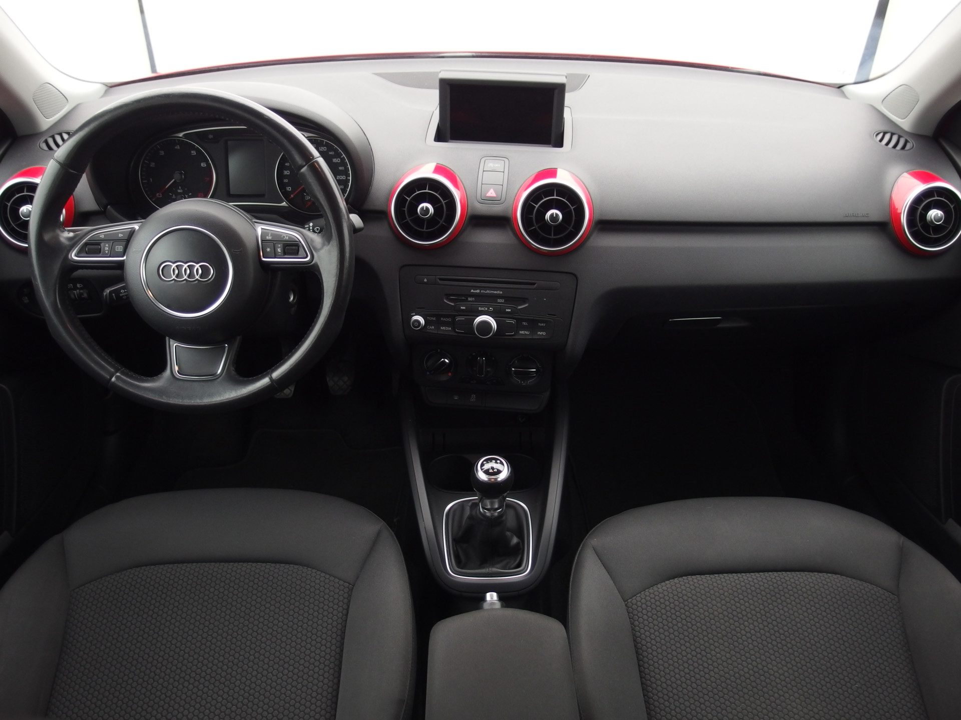 Audi A1 Sportback 1.2 TFSI Admired S-LINE / AIRCO / NAVI / BLUETOOTH / CRUISE / 5PERS / ELEK RAMEN / NL-AUTO