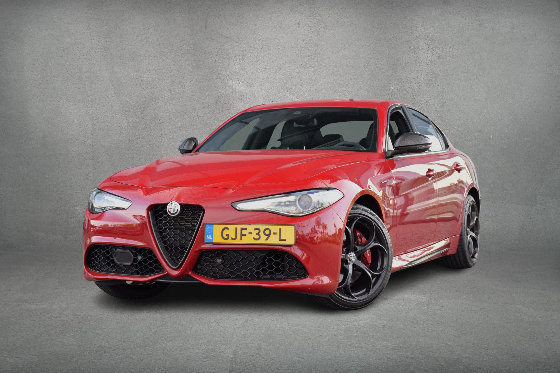 Alfa Romeo Giulia 2.0 T AWD Veloce Carbon | Apple CarPlay | H/K | Stoelverw. | Adapt Cruise