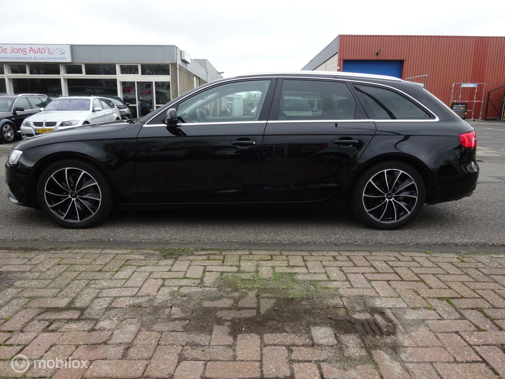 Audi A4 Avant 2.0 TFSI. ZEER LUXE UITVOERING!!