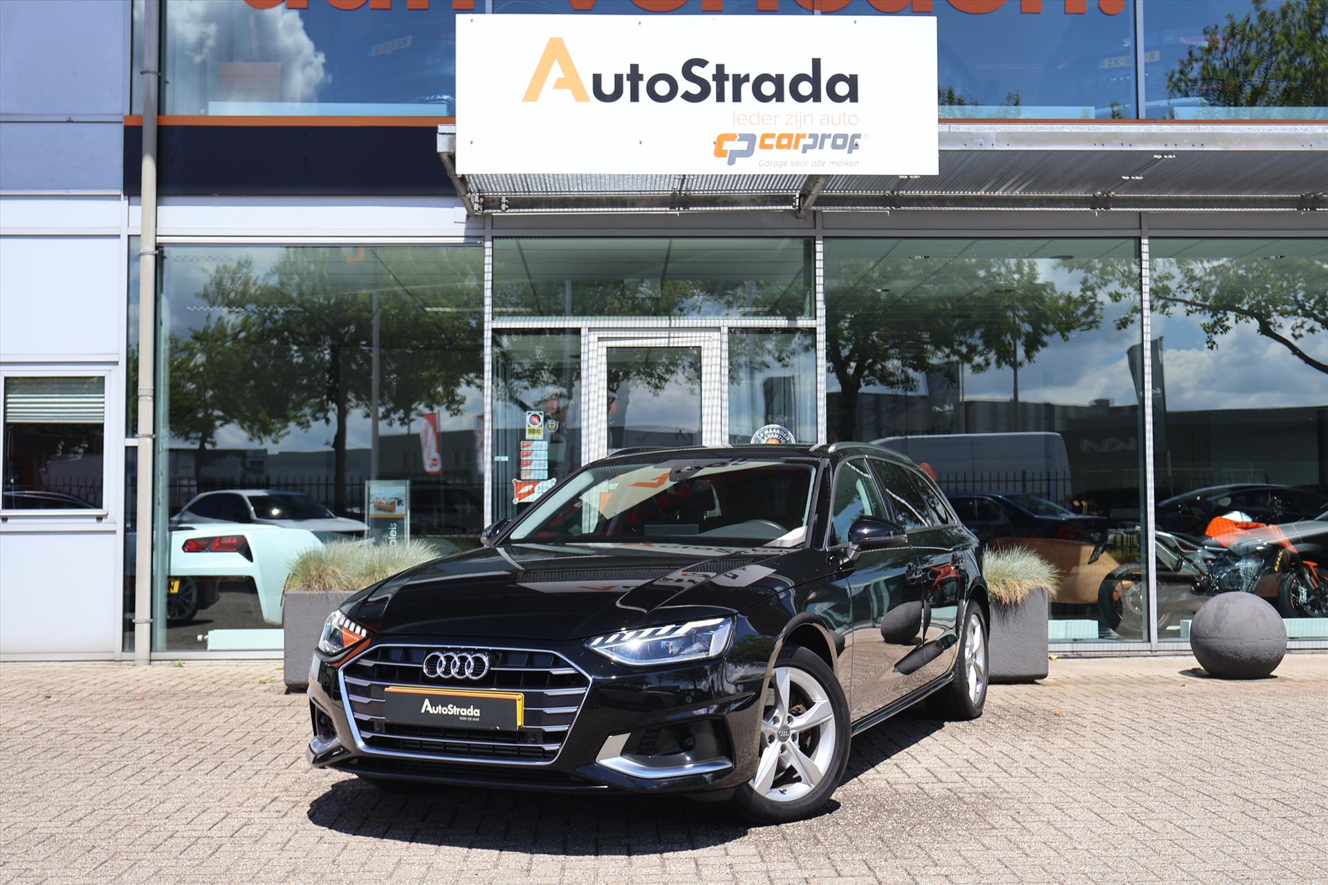 Audi A4 Avant 35 TFSI Launch Edition 150pk S tronic | Camera | LED | Virtual | Carplay