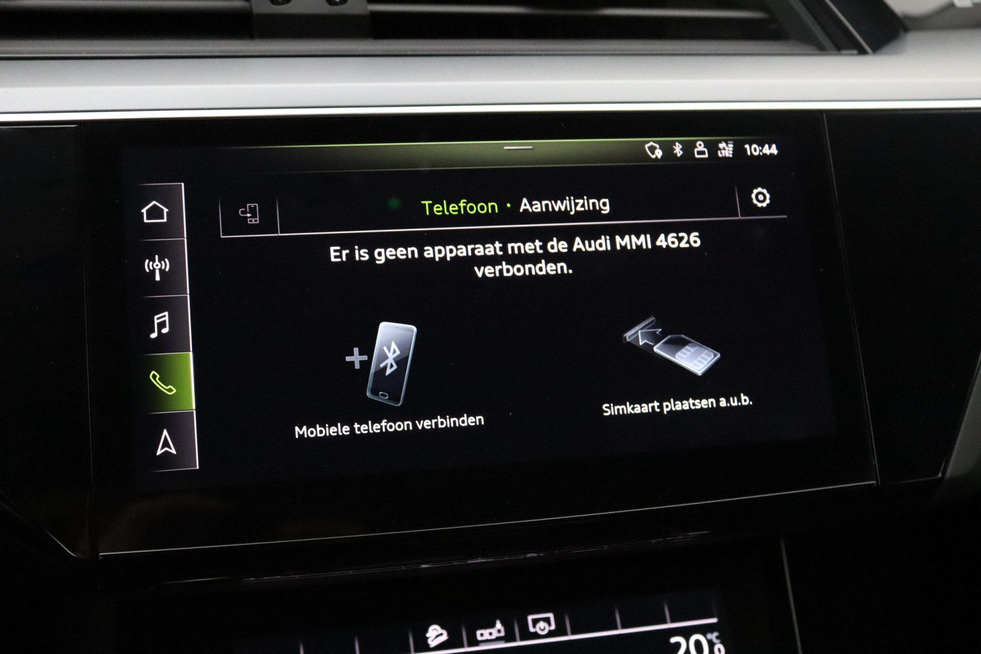 Audi e-tron e-tron 50 quattro Launch edition 71 kWh | Electronic climate control | Parkeersensoren | LED koplampen | Navigatie