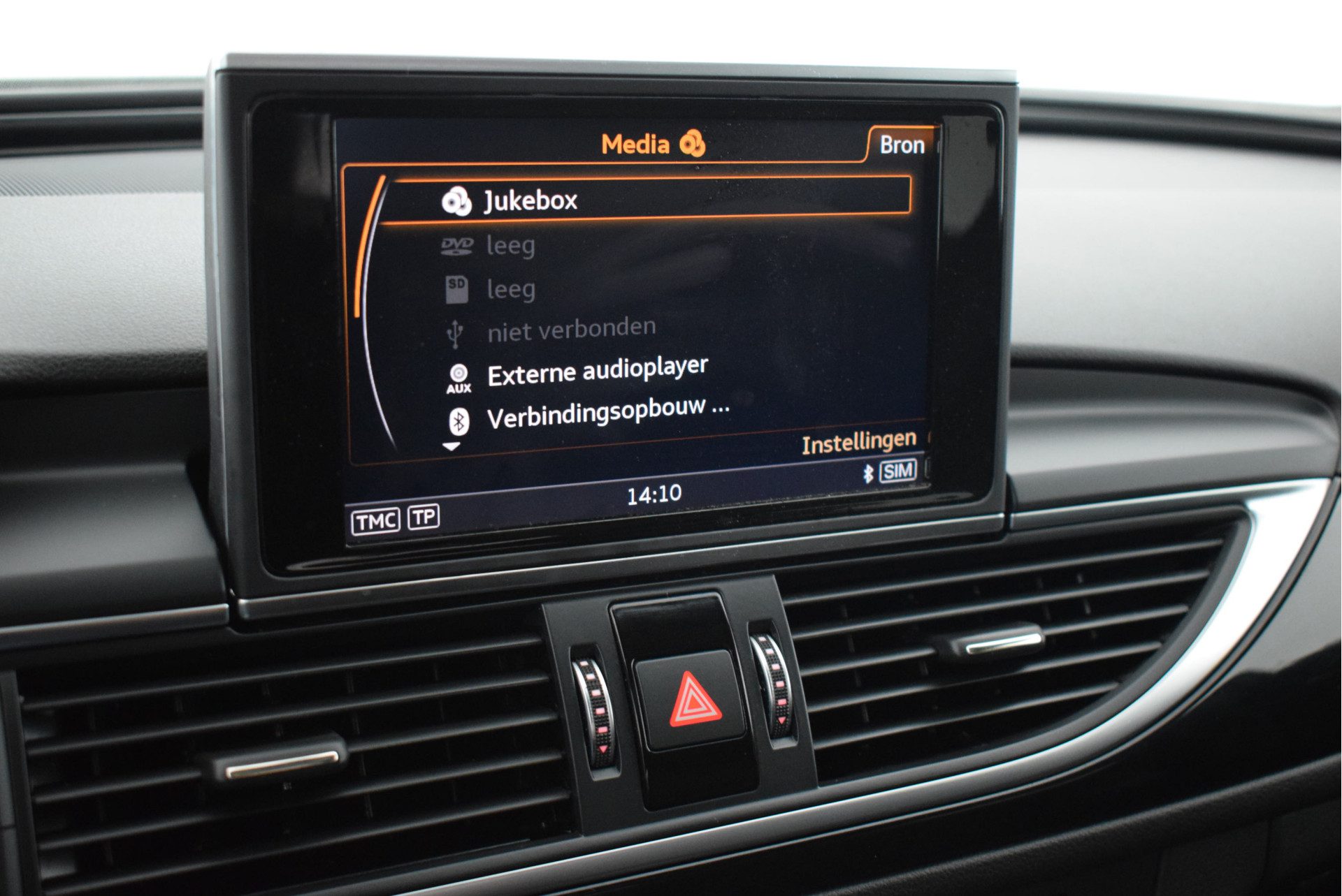 Audi A6 Limousine 1.8 TFSI 190pk S-Tronic ultra 2x S-Line Black Edition Trekhaak Schuifdak Camera Navigatie