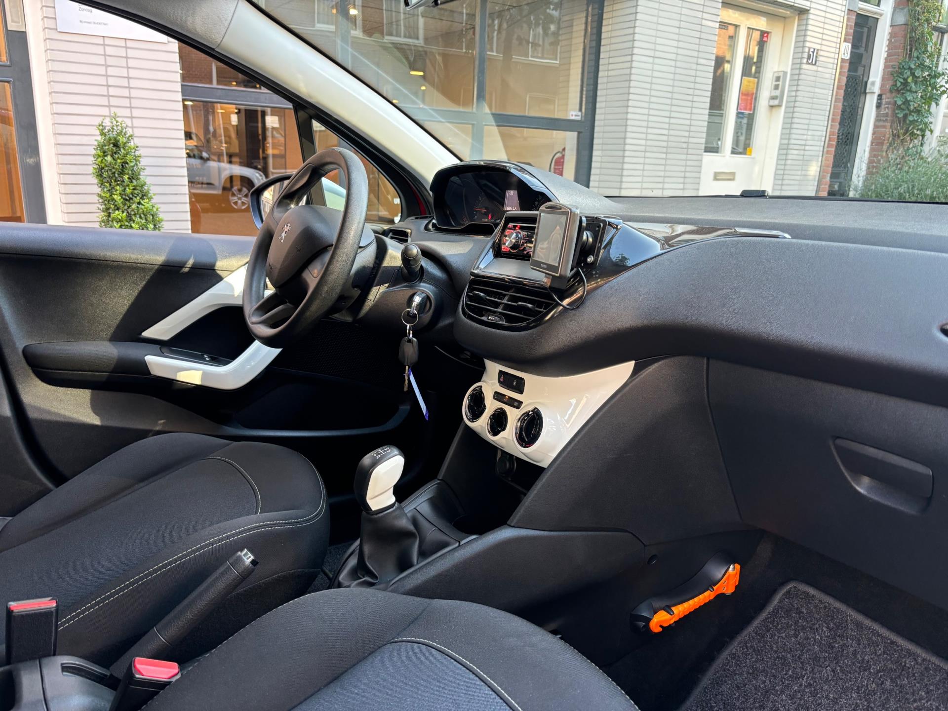 Peugeot 208 1.0 PureTech LIKE | AIRCO | CRUISE CONTROL | NAVIGATIE | BLUETOOTH |