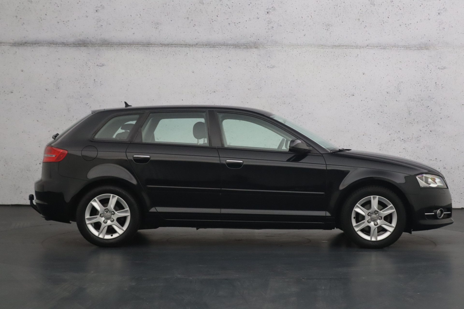 Audi A3 Sportback 1.2 TFSI Attraction Advance | Airco | Cruise control | Navigatie | Bi-xenonlampen