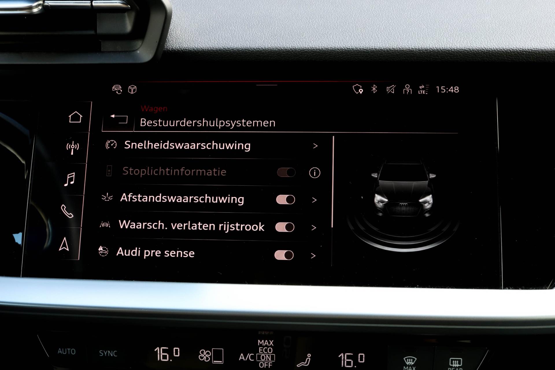 Audi A3 Limousine 35 TFSI S-line – LED – Sfeerverlichting – Carplay