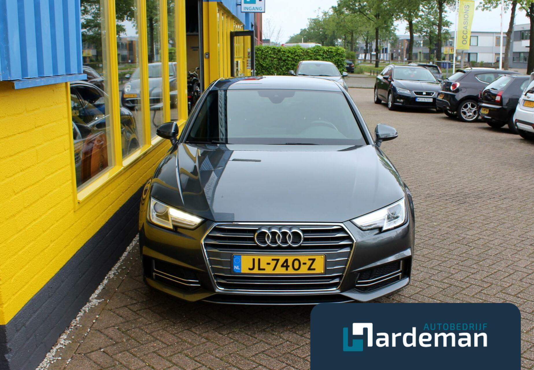 Audi A4 Limousine 1.4 TFSI Sport S line Navi