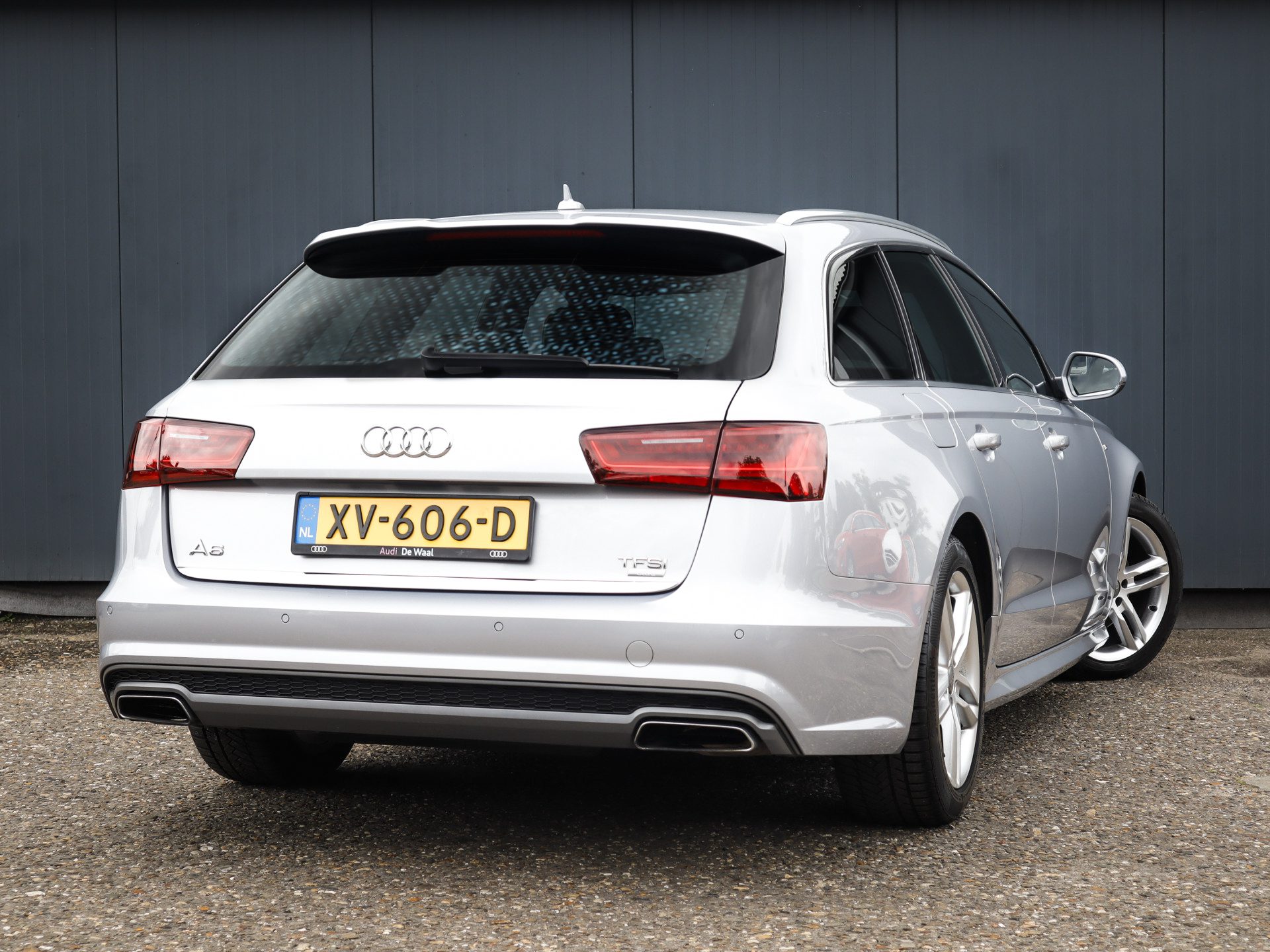 Audi A6 Avant 1.8 TFSI ultra Advance Sport (191 PK) 1e-Eig, Audi-Dealer-Onderh, 12-Mnd-BOVAG, NL-Auto, S-line, Navigatie, , Alarm-Klasse-3, Cruisecontrol, Parkeersensoren-V+A, Elek.-Achterklep, Licht-Zicht-Pakket, Sportstoelen, Lm-Velgen-18Inch, Privacy-Glas