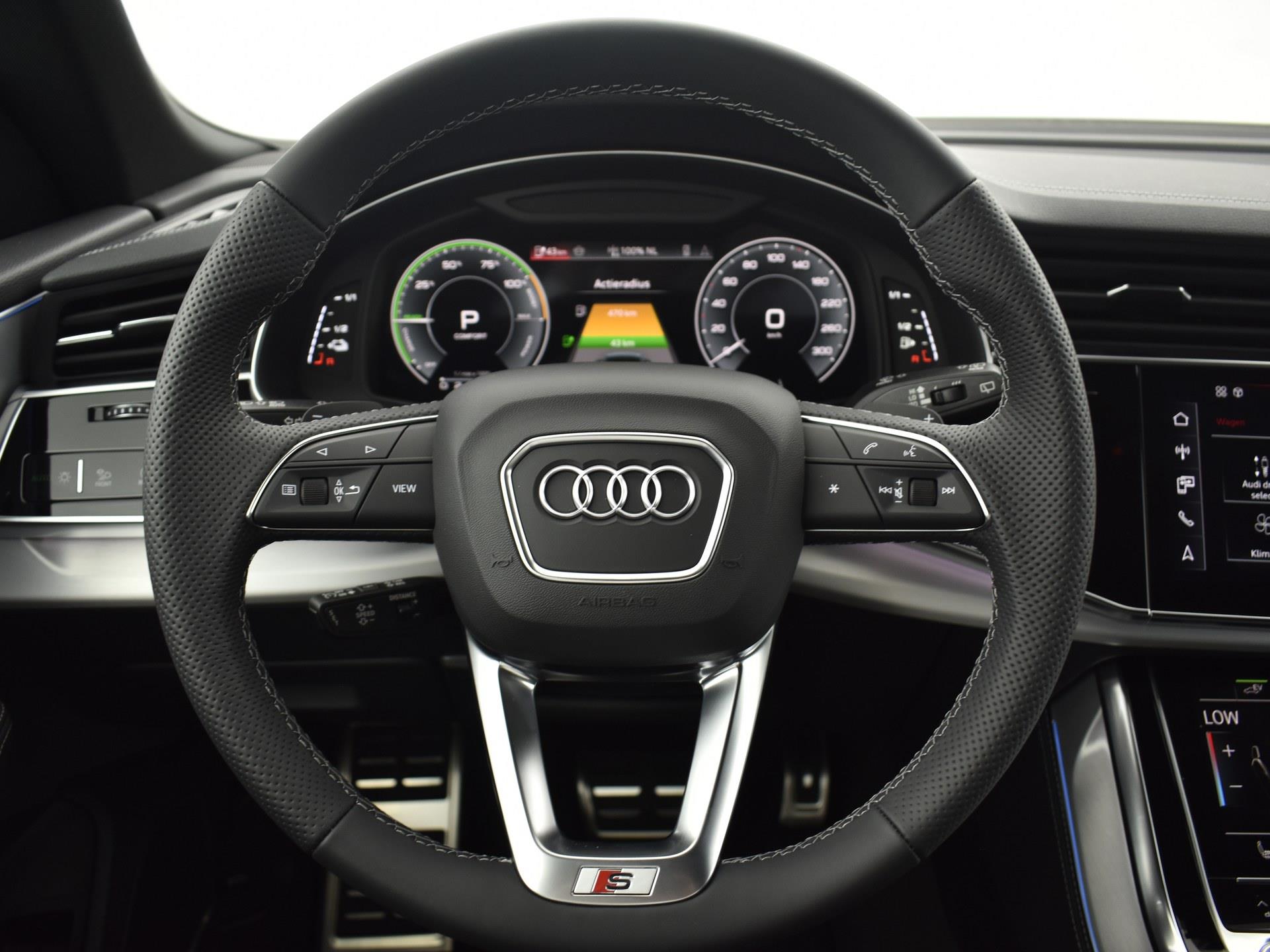 Audi A4 Avant 40 TFSI 190pk S-Tronic Advanced Prestige Tour Plus | Navigatie | Tour Pakket | Climate control | Digitale cockpit | Massage | Elektrische Achterklep | LED | Parkeersensoren | Adaptive Cruise controll