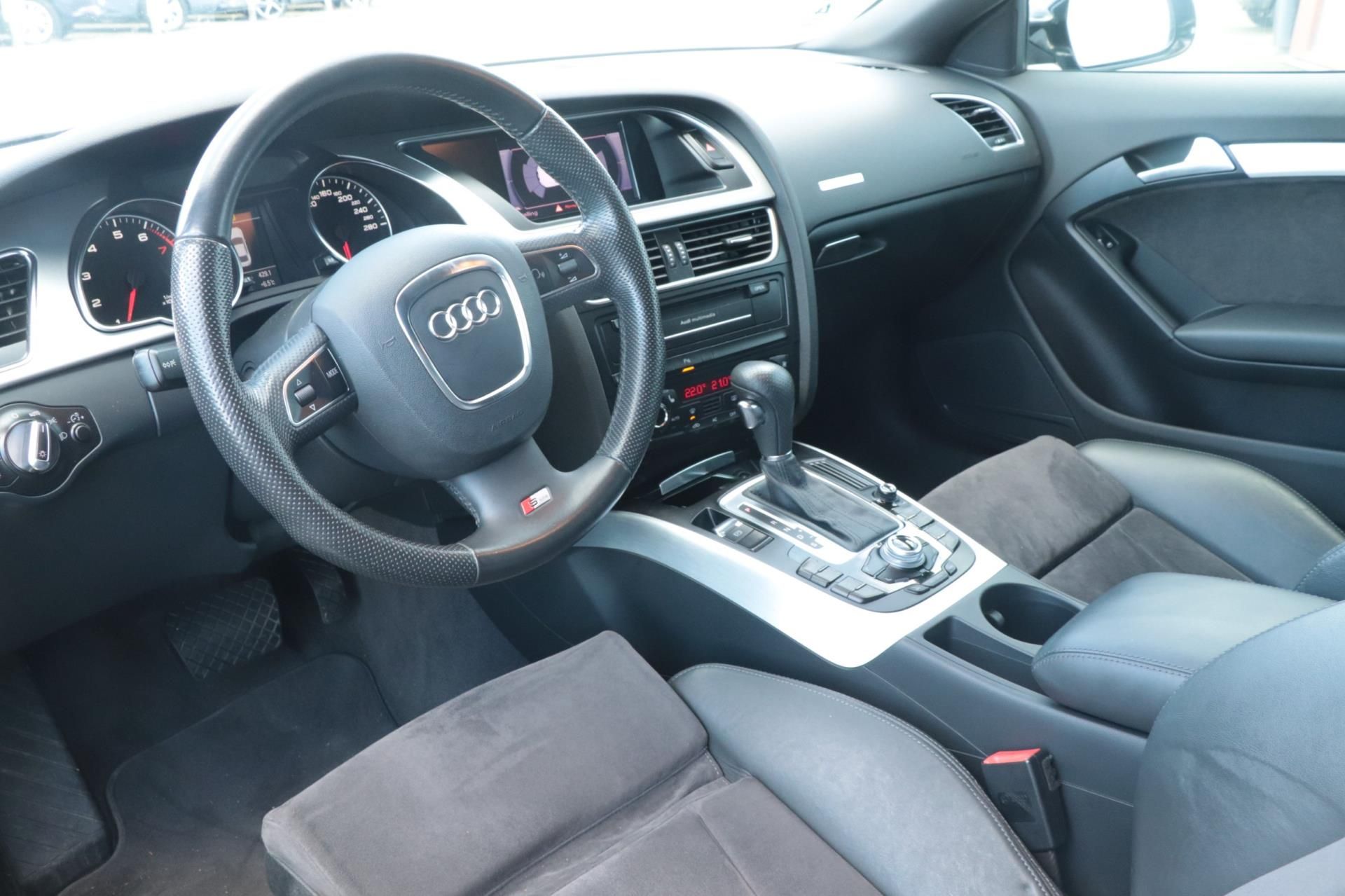 Audi A5 Coupé 2.0 TFSI quattro AUT | S-LINE / XENON / NAVI / PDC / ELEKTR. STOELEN