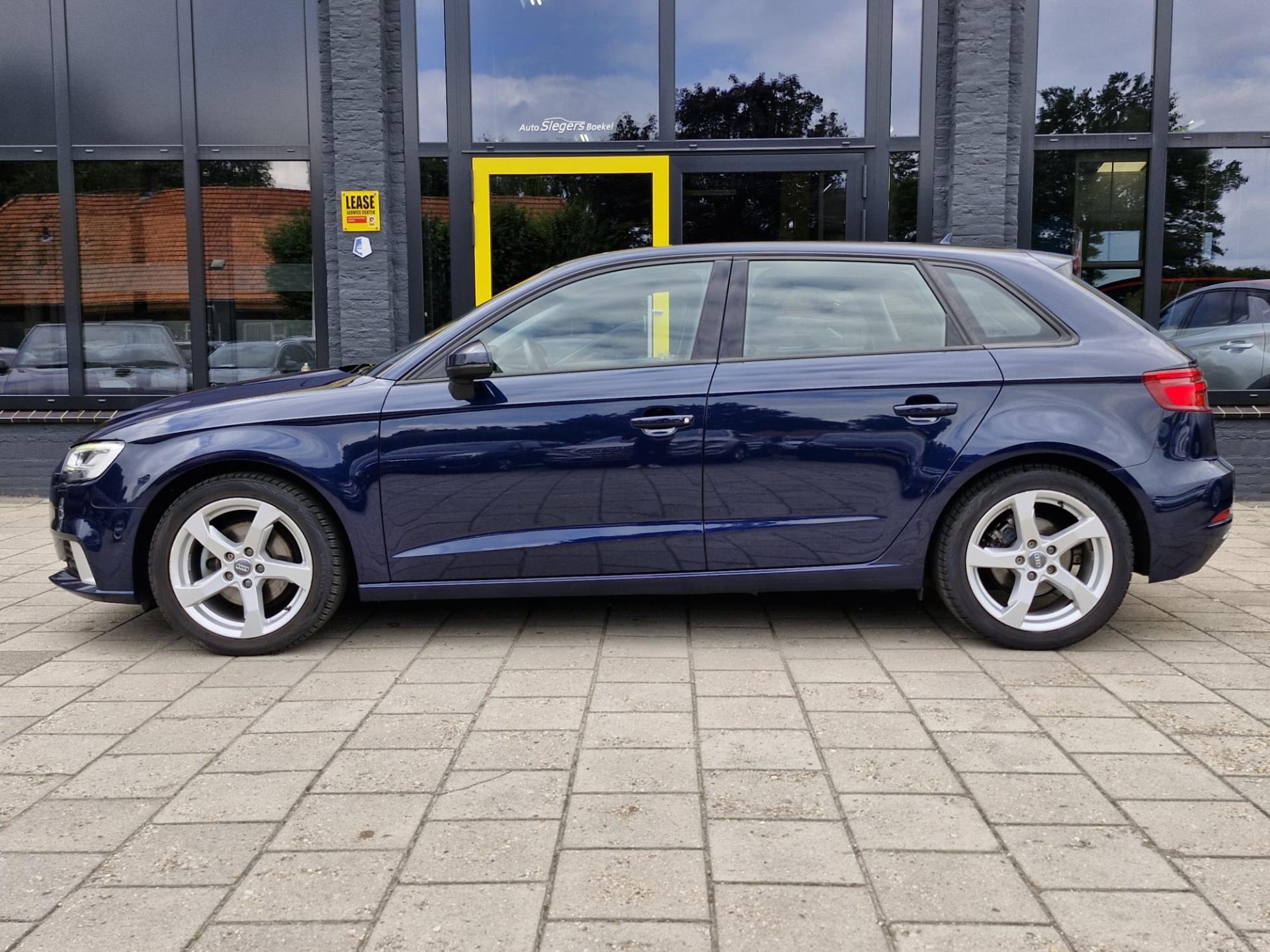 Audi A3 Sportback 1.0 TFSI Sport Lease Edition I 116 PK I Trekhaak I Parkeer Sensoren I Navigatiesysteem I Cruise control