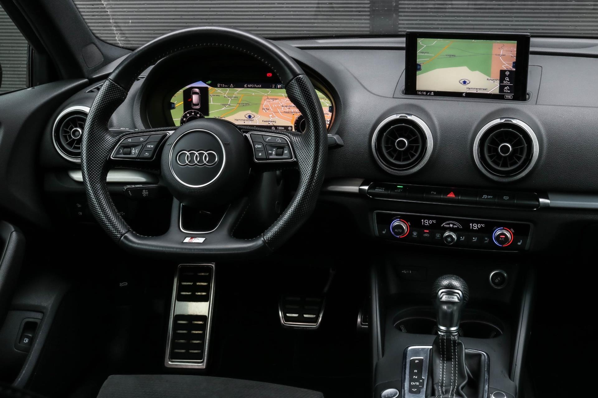 Audi A3 Sportback 40 e-tron S-line – Virtual – Carplay