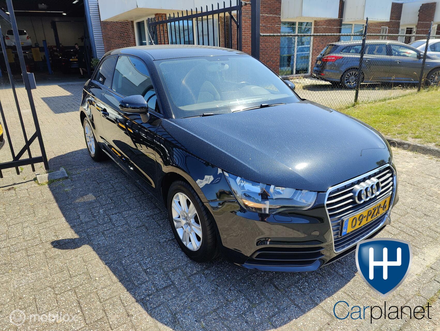 Audi A1  1.2 TFSI Attraction Pro Line Business