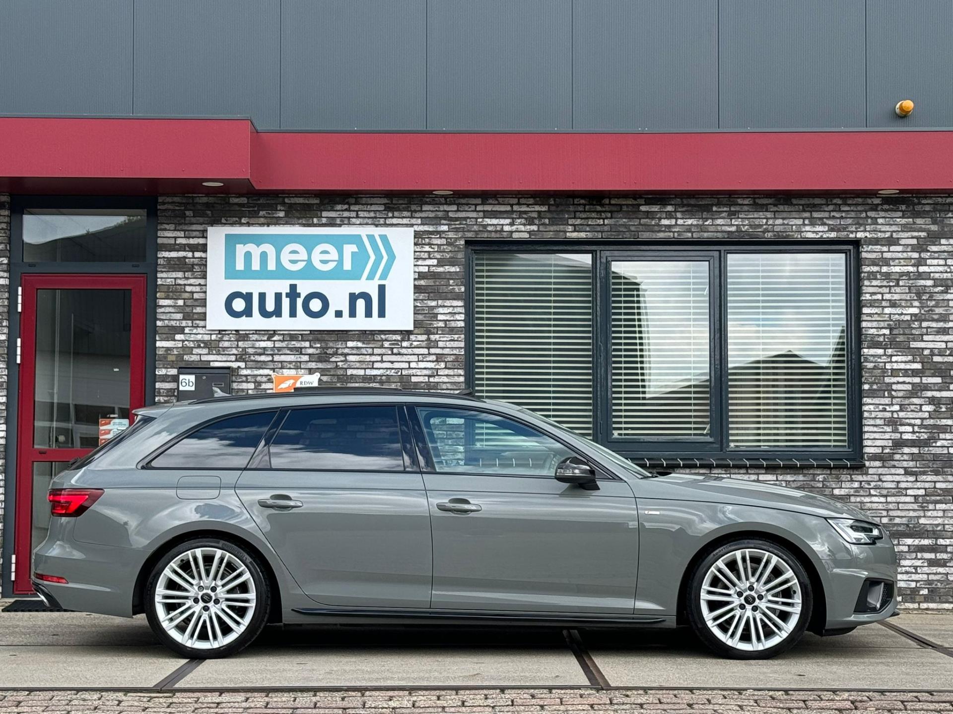 Audi A4 Avant 40 TFSI 190pk AUT. 3x S-LINE VIRTUAL l B&O l PANO l HUD l CARPLAY l ST-VERW l ORG.NL l DEALER OH l SFEER l NAP