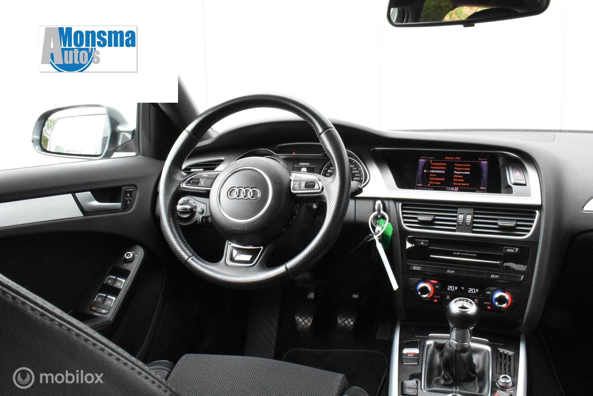 Audi A4 Avant 1.8 TFSI S-Line 2012 Daytonagrijs Xenon Navi Afn. trekhaak 18″ LMV Zeer mooi!