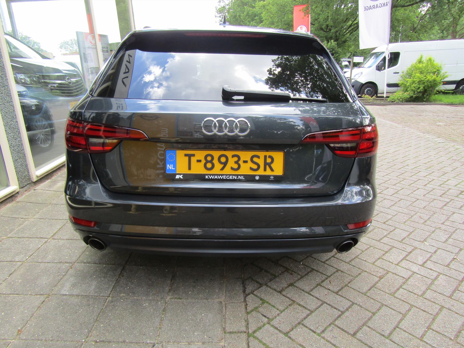 Audi A4 Avant 2.0 TFSI 191 PK  AUTOM. NAVI  BLUET. ECC