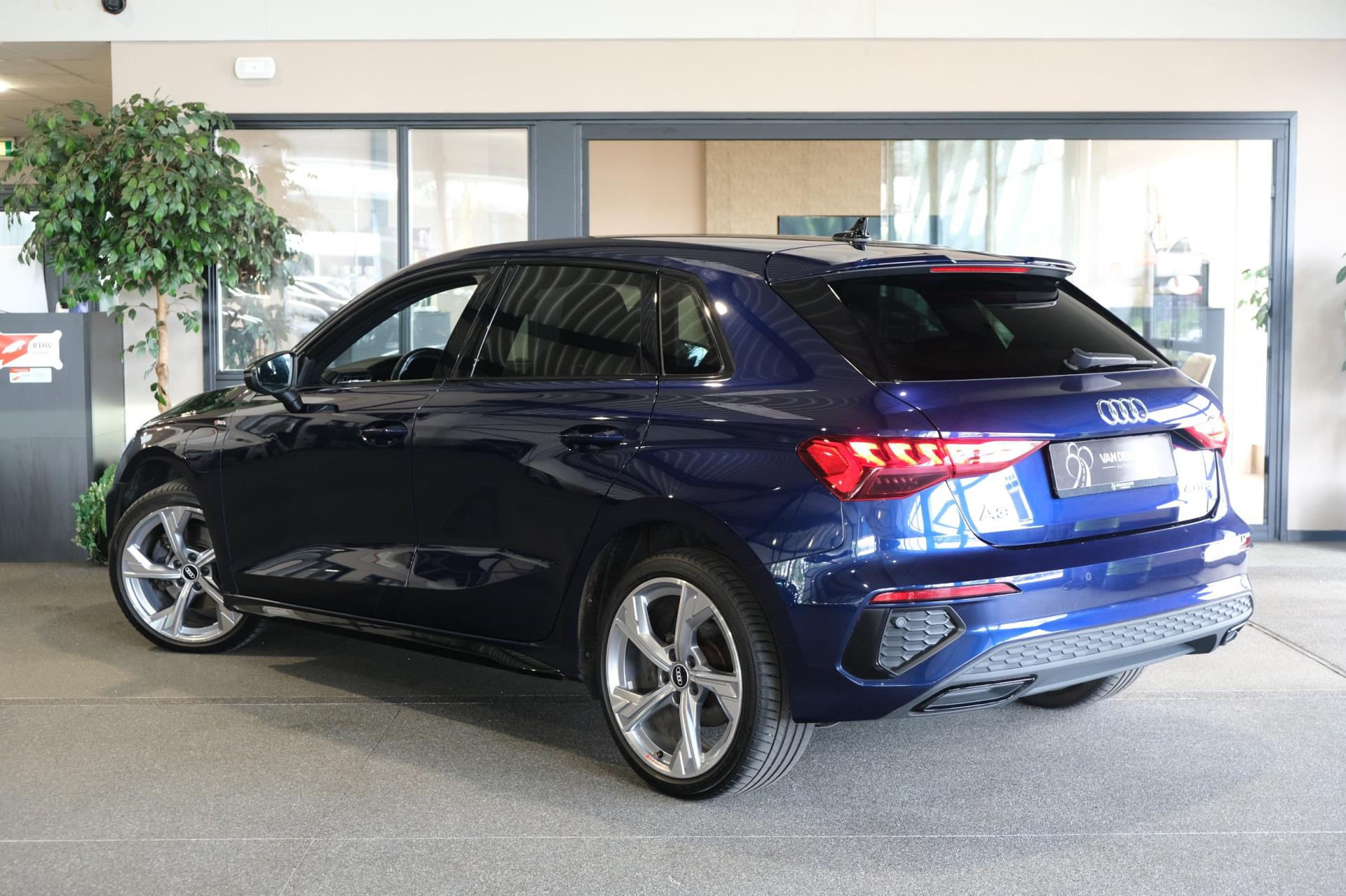 Audi A3 Sportback 40 TFSI e 204PK 2x S-line Led Virtual Navi