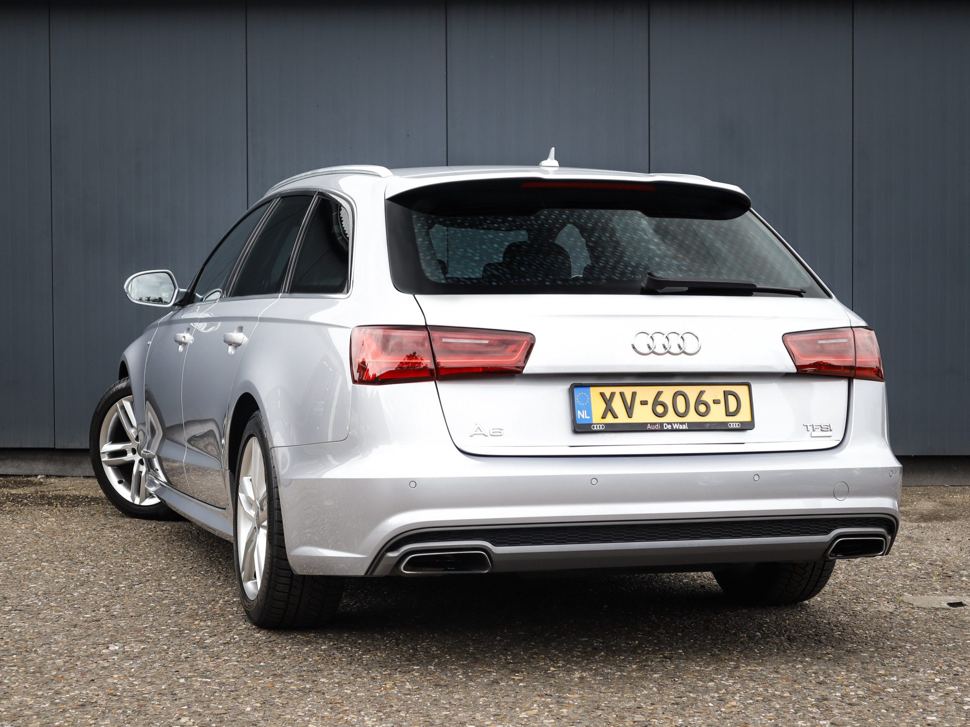 Audi A6 Avant 1.8 TFSI ultra Advance Sport (191 PK) 1e-Eig, Audi-Dealer-Onderh, 12-Mnd-BOVAG, NL-Auto, S-line, Navigatie, , Alarm-Klasse-3, Cruisecontrol, Parkeersensoren-V+A, Elek.-Achterklep, Licht-Zicht-Pakket, Sportstoelen, Lm-Velgen-18Inch, Privacy-Glas