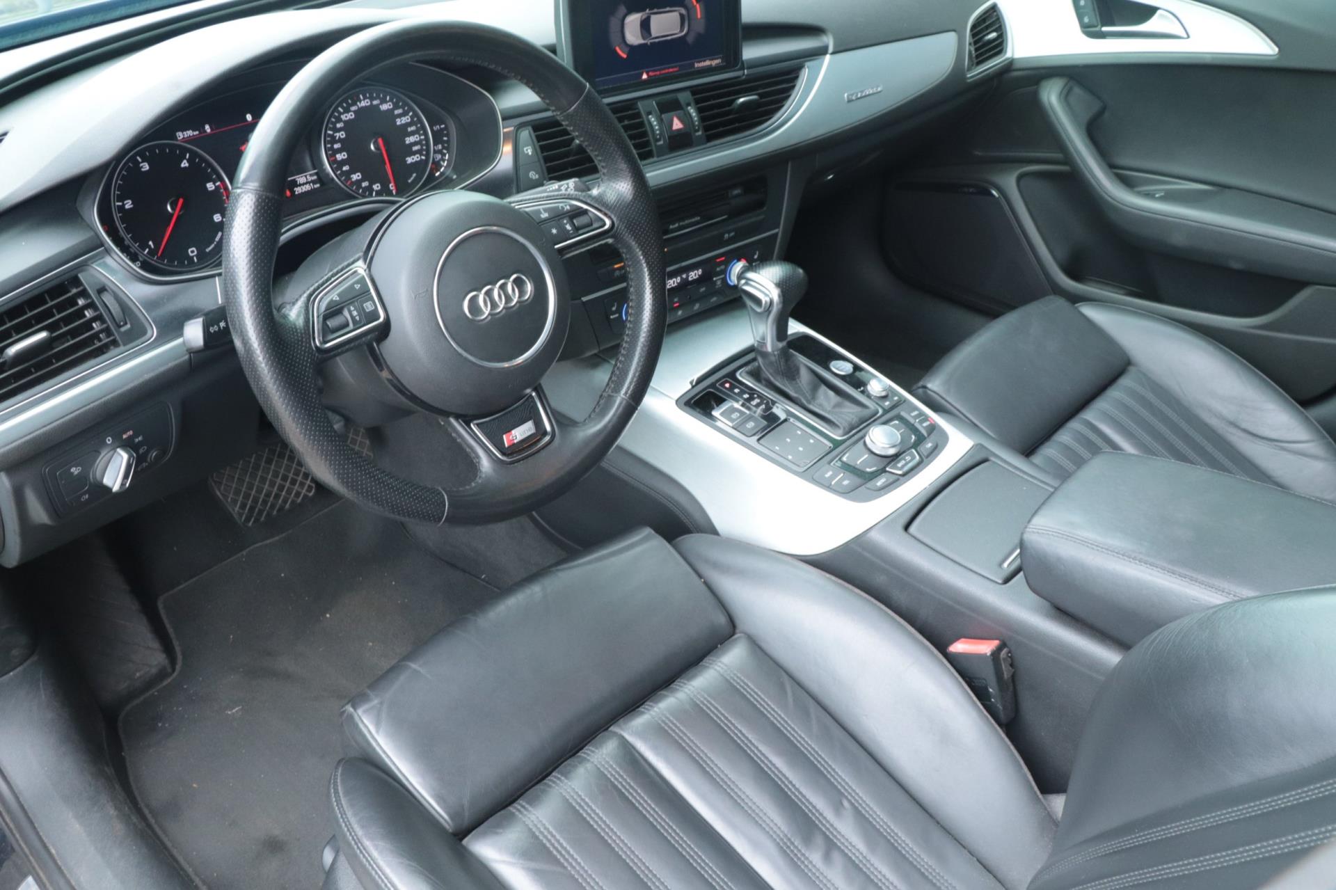 Audi A6 Avant 3.0 TDI quattro | S-Line / PANO