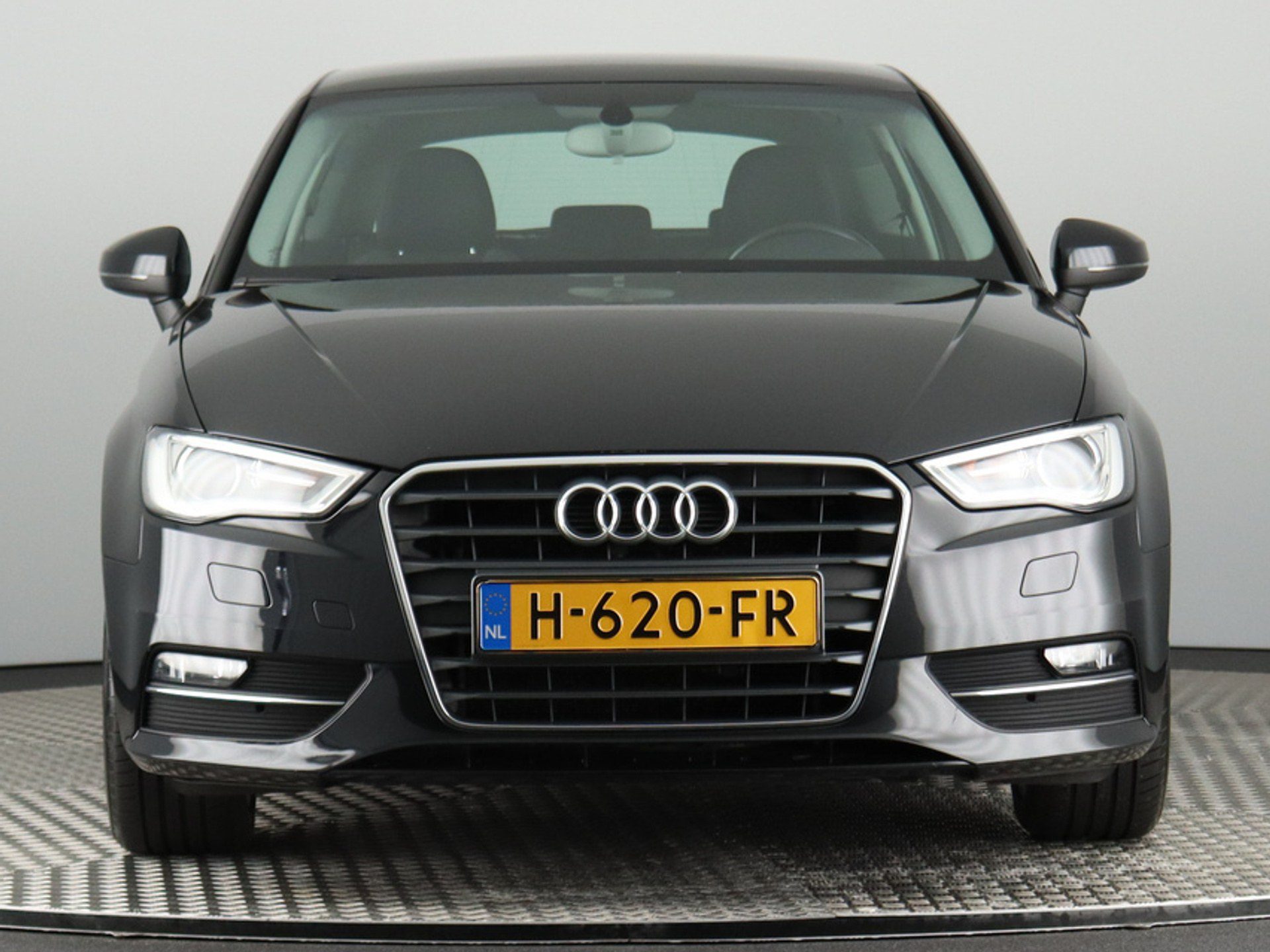 Audi A3 1.4 TFSI Attraction (Climate / Led / PDC / 17 Inch / Sportstoelen / Xenon)