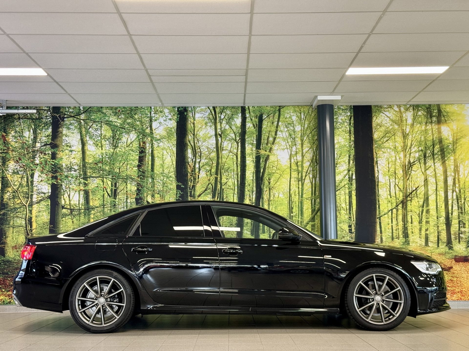 Audi A6 Limousine 2.0 TFSI S-Line Sport Edition | Parkeersensoren | Bluetooth | Xenon | LED | Airconditioning | Multifunctioneel Stuurwiel | Zwarte Hemel |