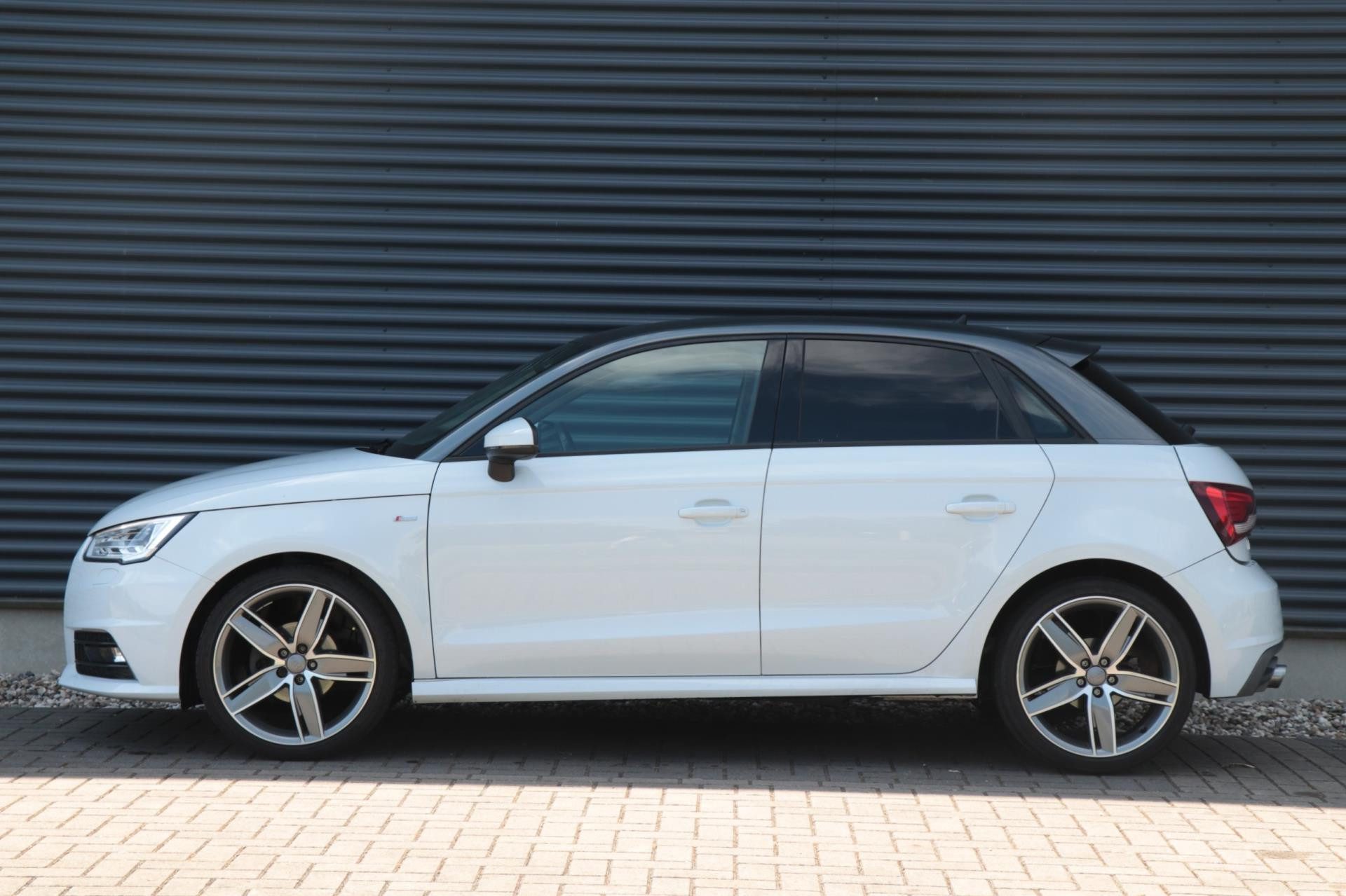 Audi A1 Sportback 1.0 TFSI Sport | S-Line – PDC – Facelift – Mooie auto!