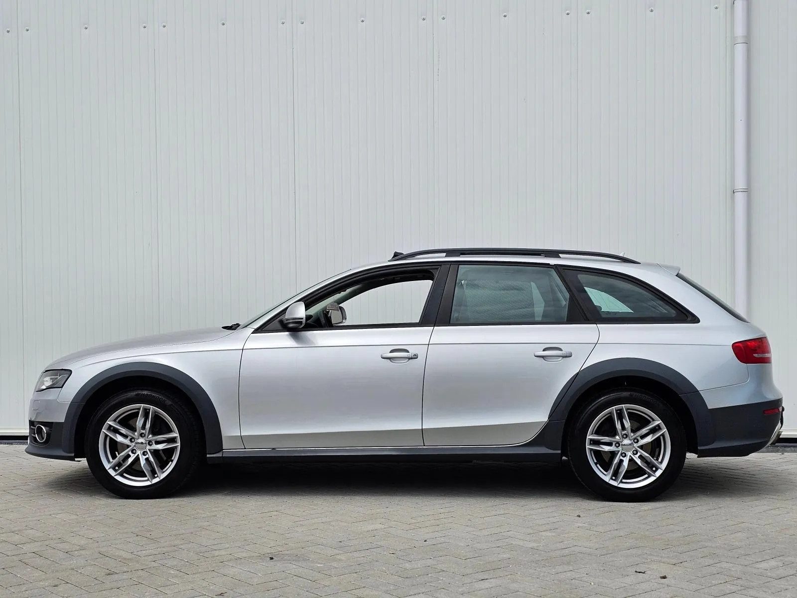 Audi A4 allroad Quattro 2.0 tfsi Tip/AUT bj 2009 PANO✅ Nette Auto!