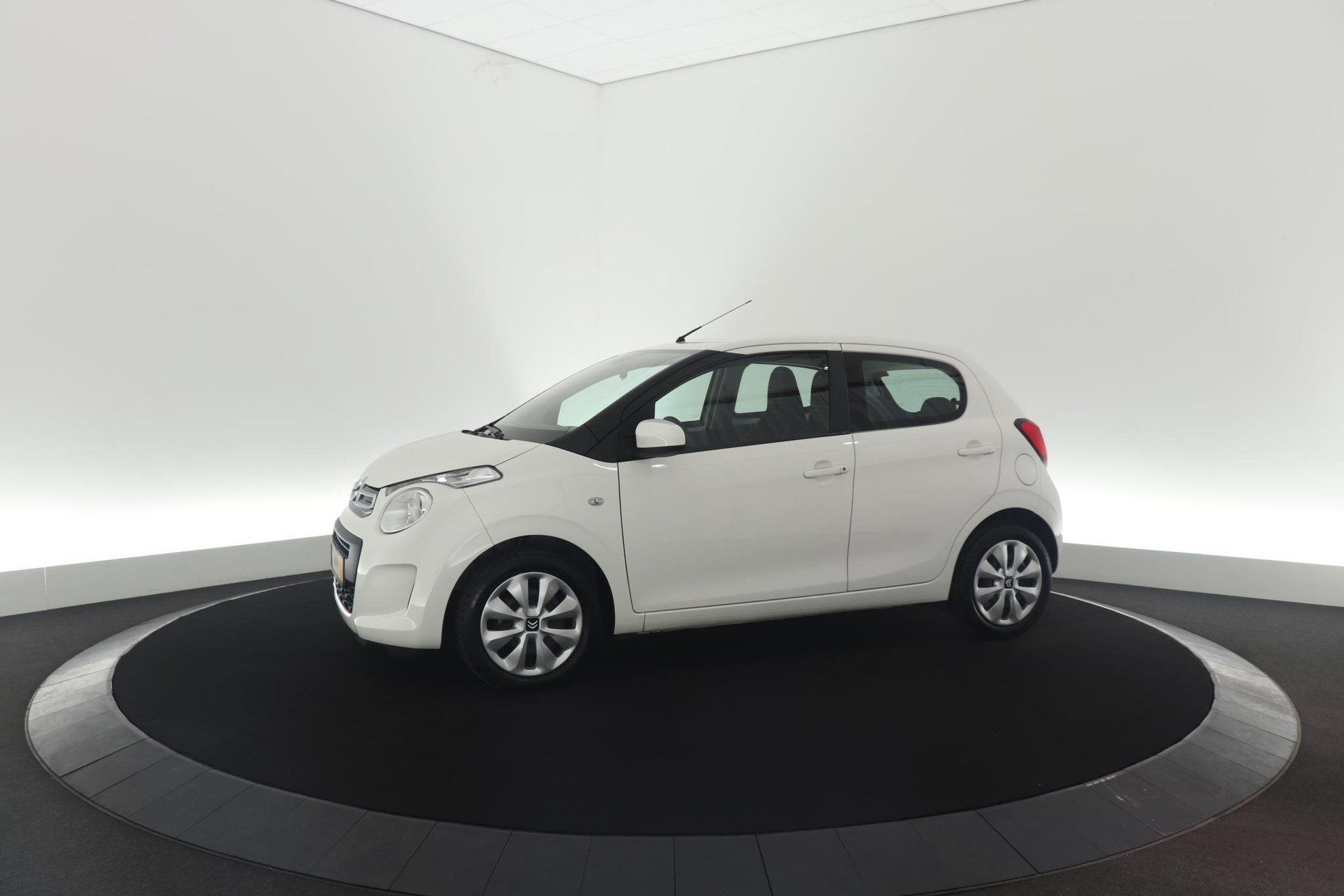 Citroen C1 1.0 VTi Feel | Airco | Bluetooth | Elektrische Ramen | 5 Deurs