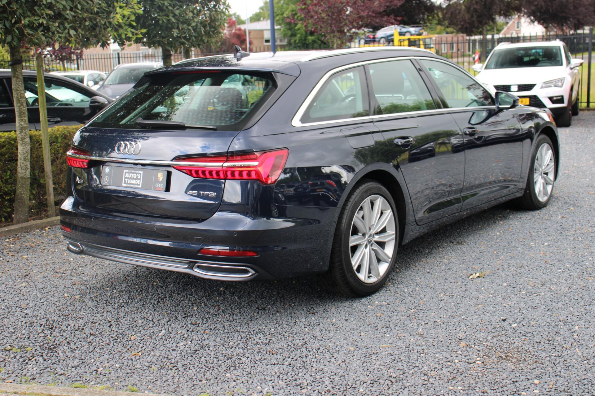 Audi A6 Avant 45 TFSI Business Edition 245 PK Sport Adaptive 360 Camera LED Matrix 19”