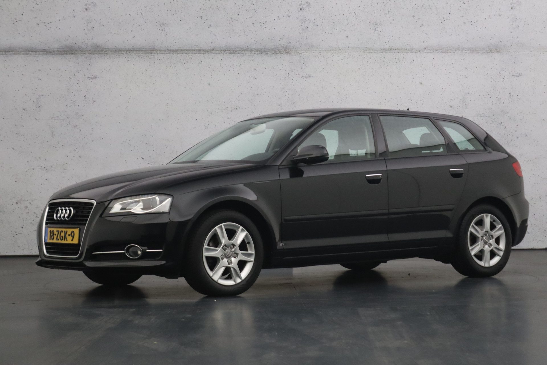 Audi A3 Sportback 1.2 TFSI Attraction Advance | Airco | Cruise control | Navigatie | Bi-xenonlampen