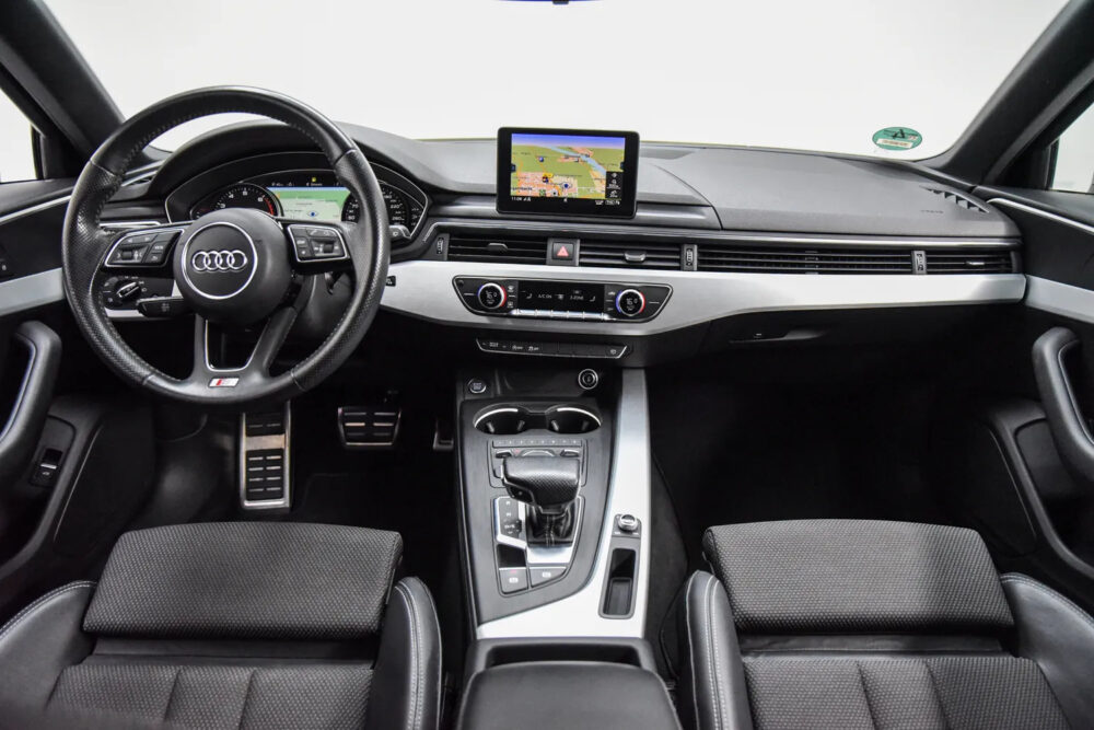 Audi A4 Avant 1.4 TFSI Sport S-line edition [ navigatie lichtmetalen velgen ]