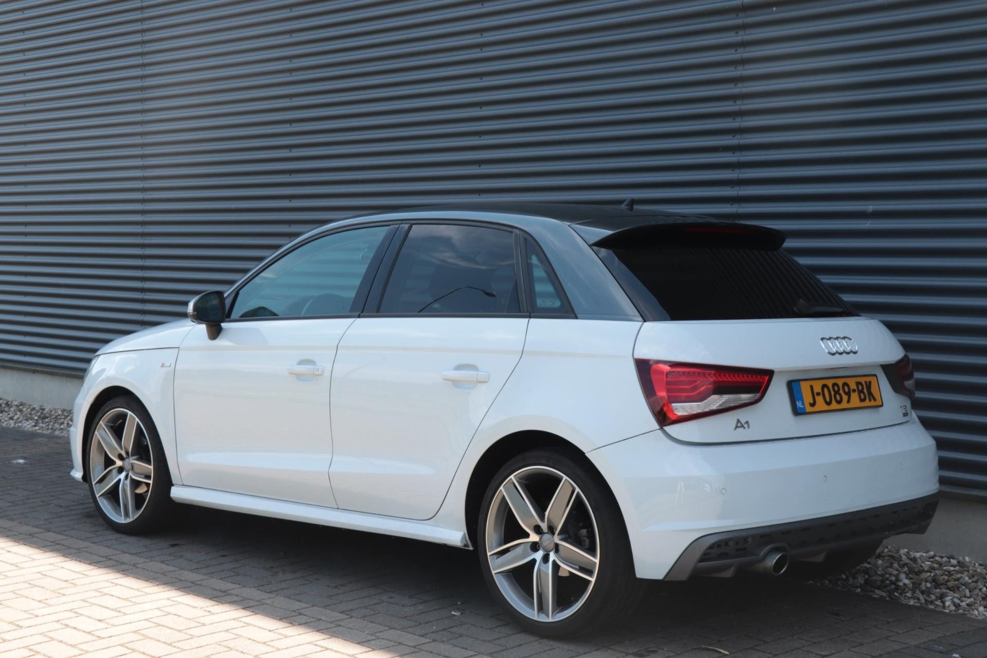 Audi A1 Sportback 1.0 TFSI Sport | S-Line – PDC – Facelift – Mooie auto!