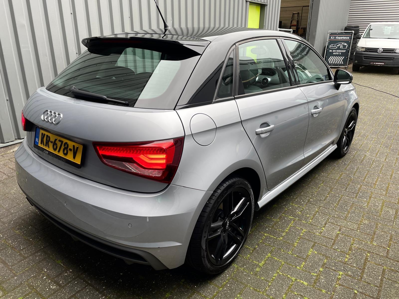 Audi A1 Sportback 1.0 TFSI S- LINE NAP NAVI LEER S-TRONIC