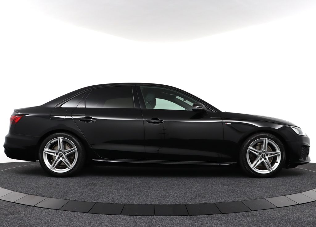 Audi A4 Limousine TFSI 150 PK S-LINE Black Edition, Orig.NL – 1e Eig. NAP | Virtual Dash | DAB+ | Navi Plus | Stoelverw. -RIJKLAAR