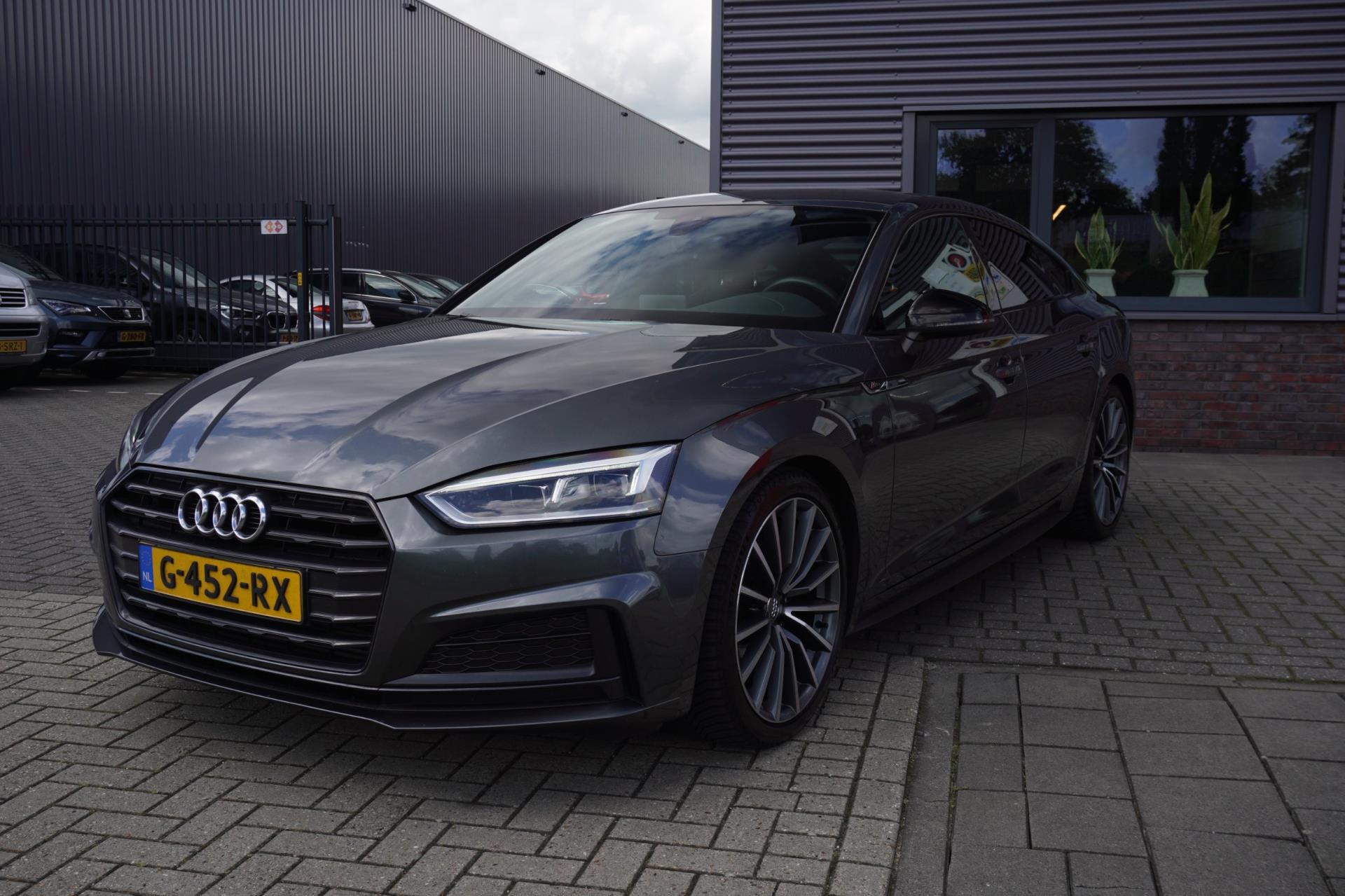 Audi A5 Sportback 35 TFSI Sport S-line black edition / Navi / Airco