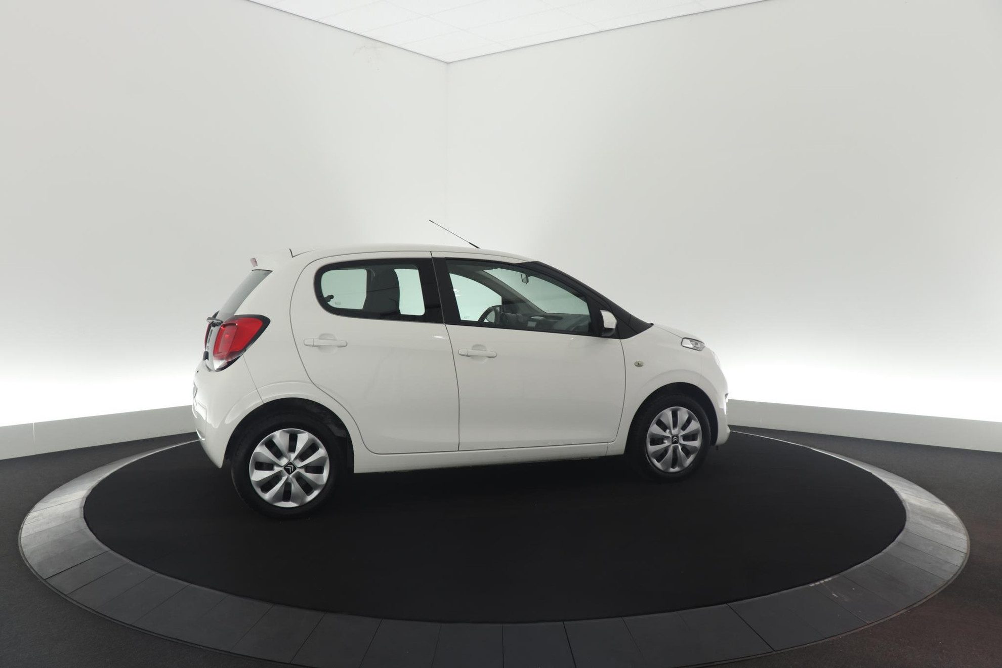 Citroen C1 1.0 VTi Feel | Airco | Bluetooth | Elektrische Ramen | 5 Deurs