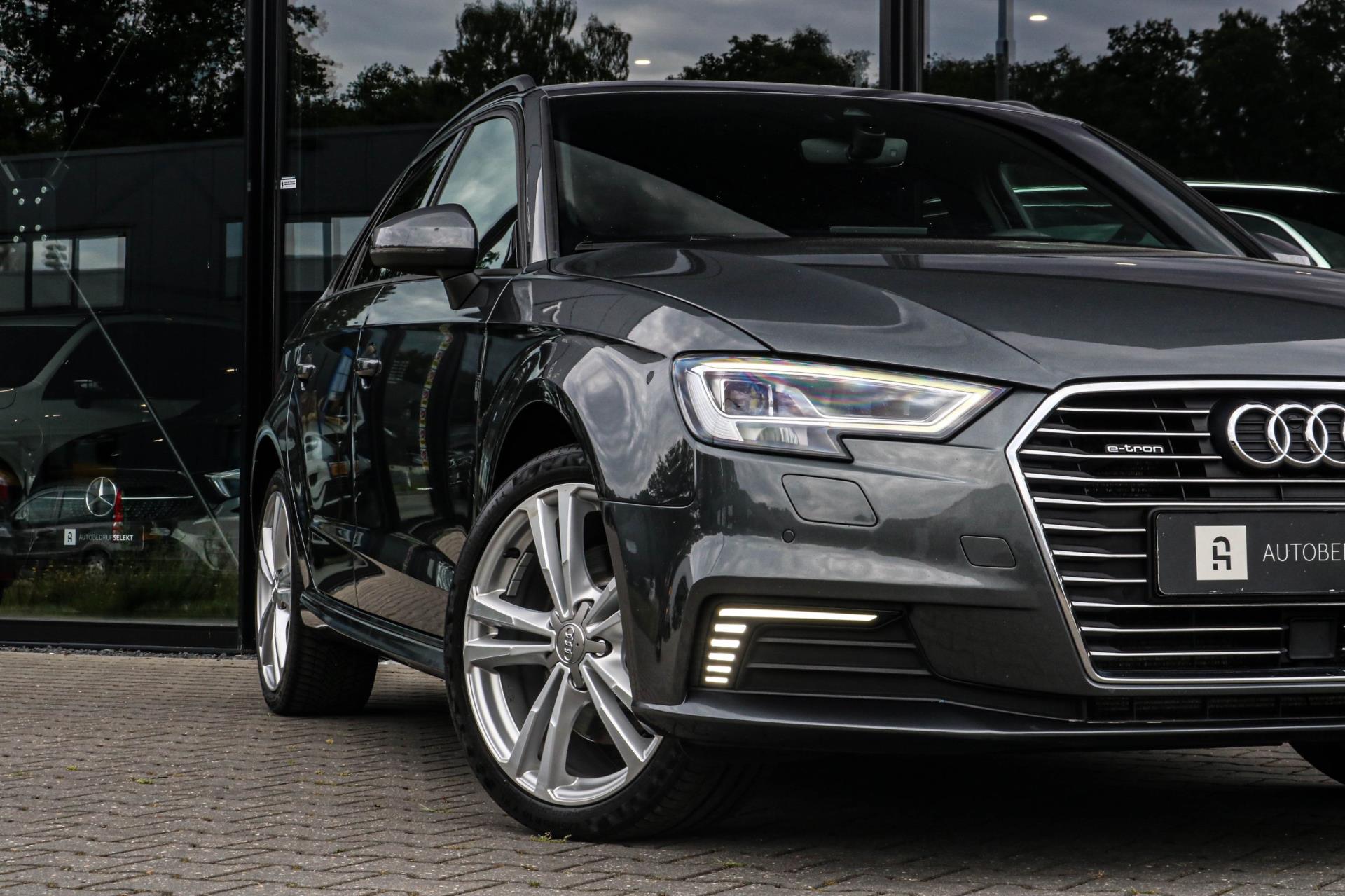 Audi A3 Sportback 40 e-tron S-line – Virtual – Carplay